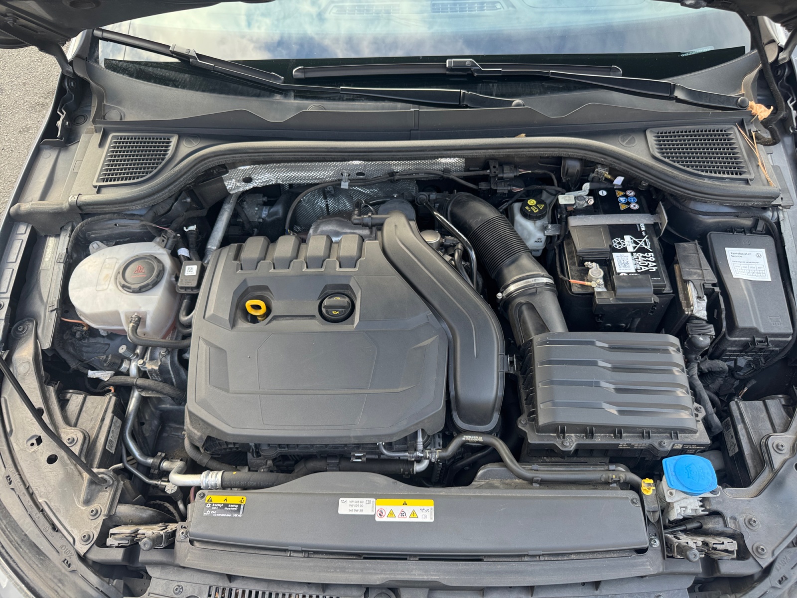 Volkswagen Golf 32