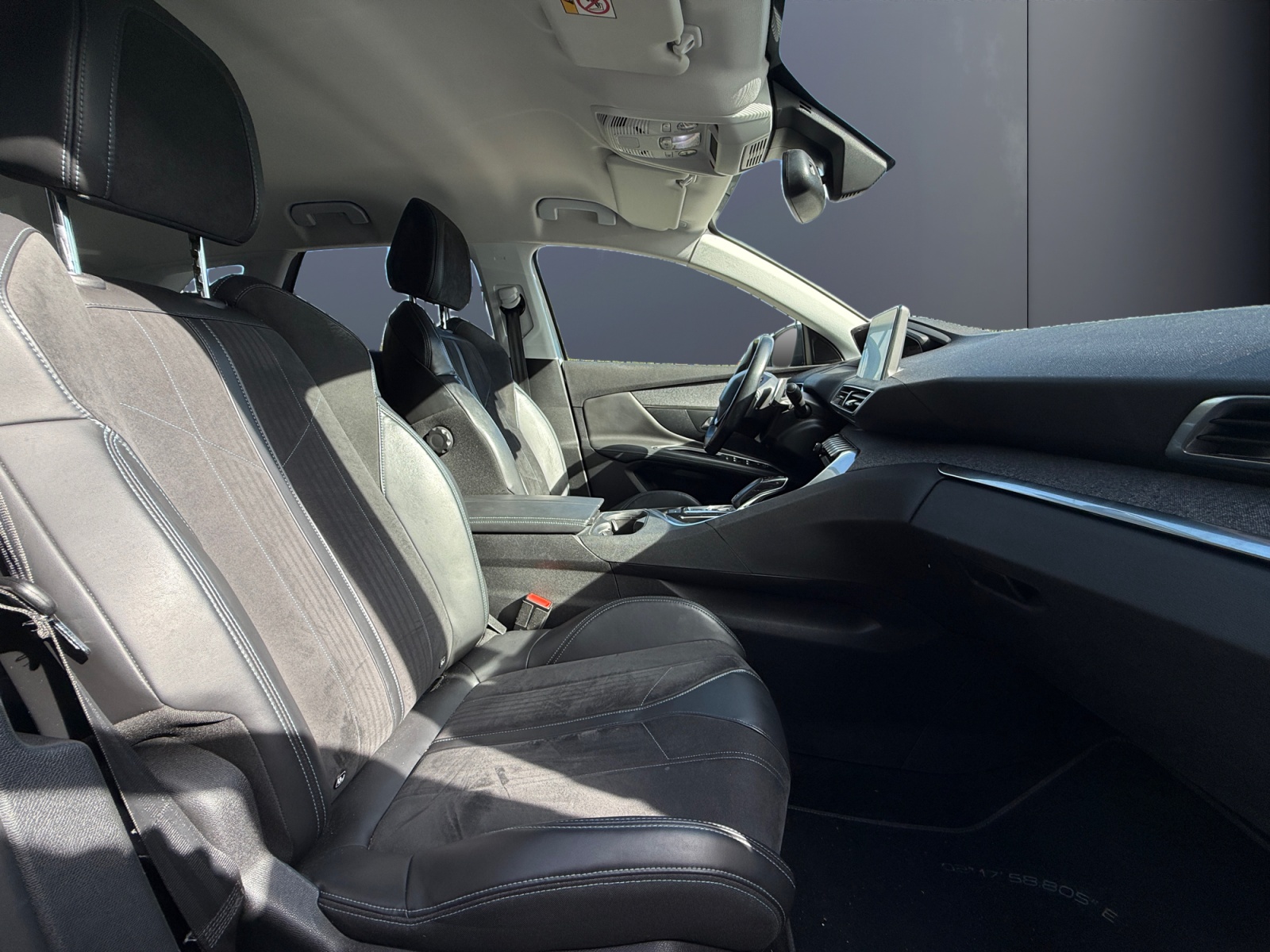 Peugeot 3008 13