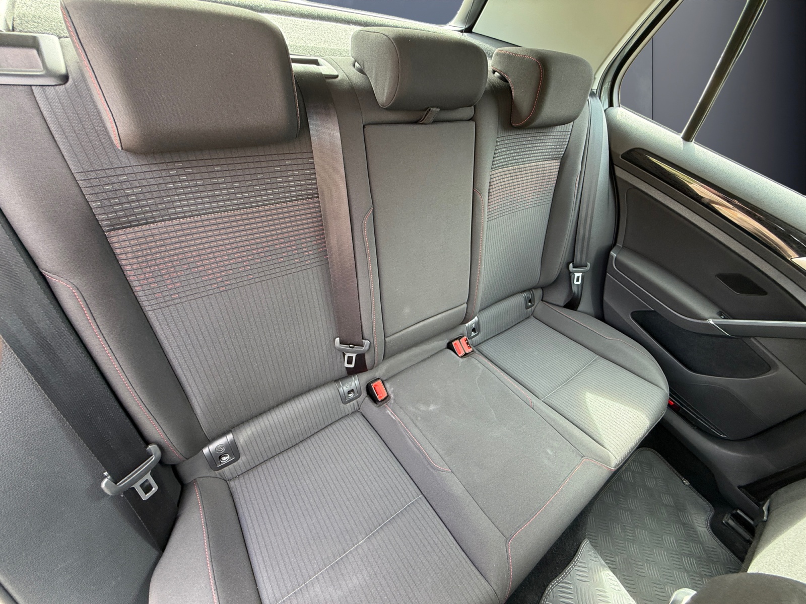Volkswagen Golf 11