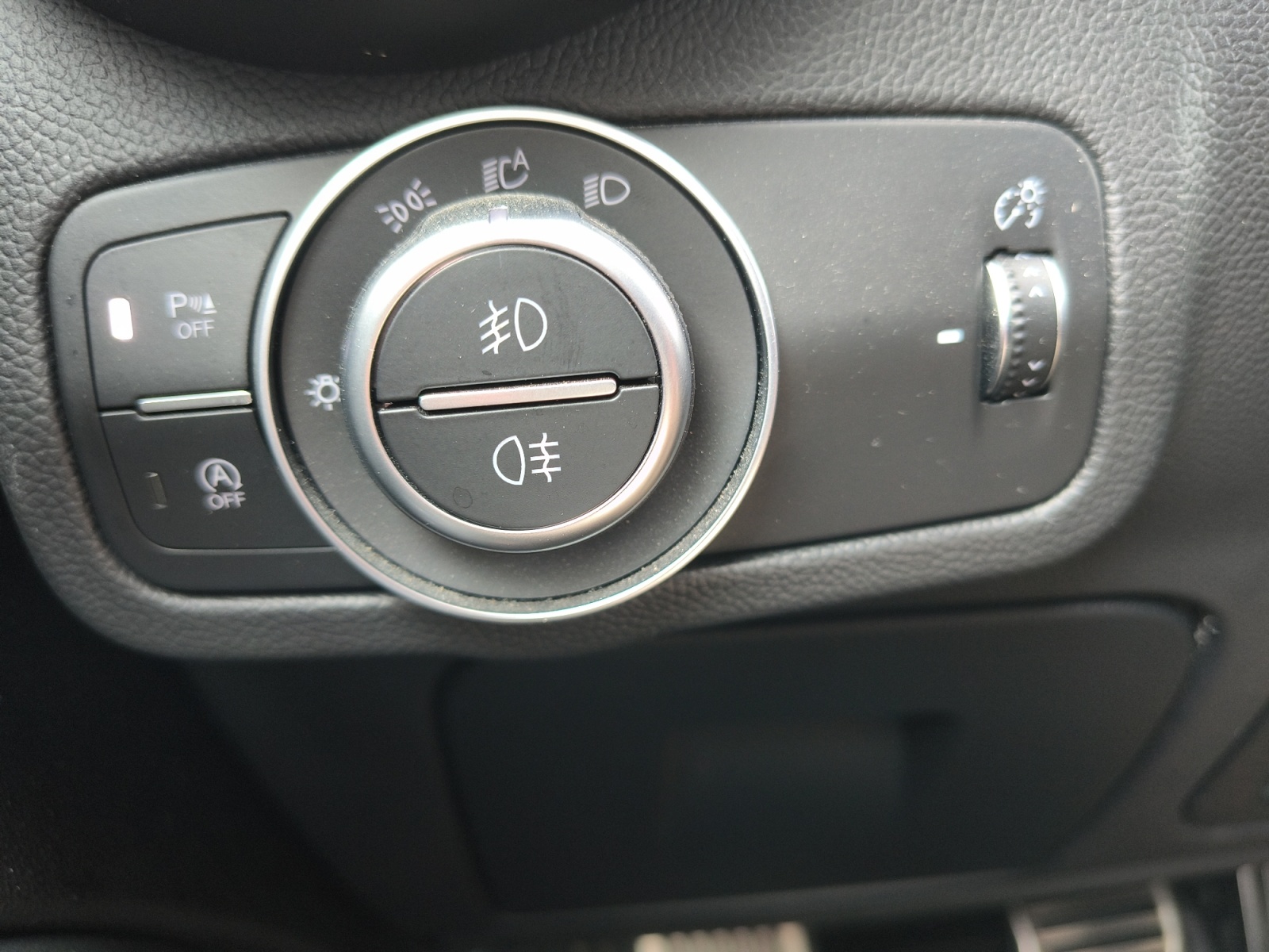 Alfa Romeo Stelvio 19