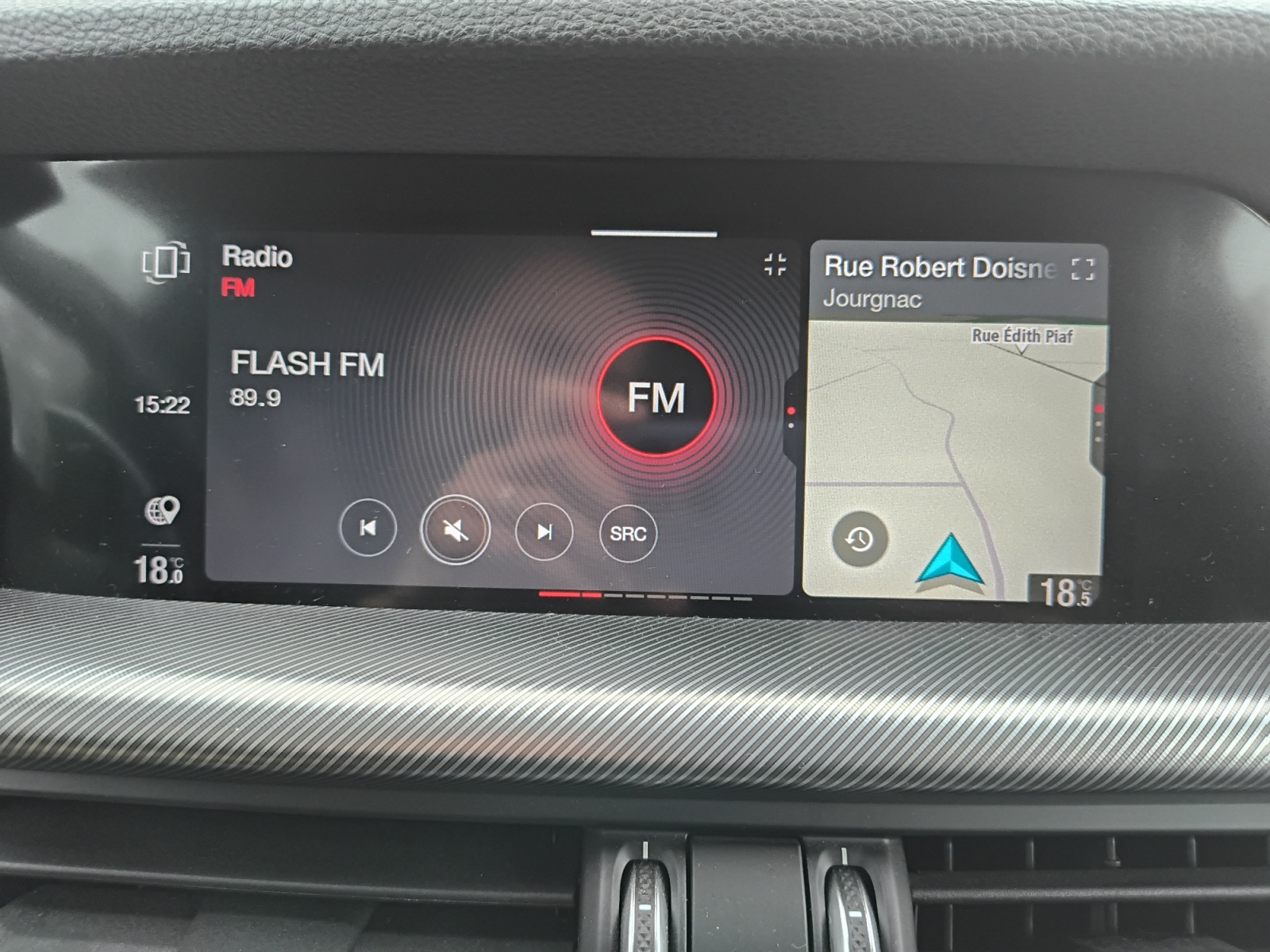 Alfa Romeo Stelvio 23