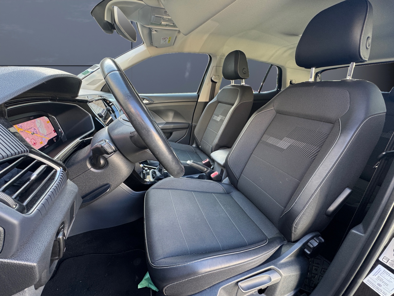 Volkswagen T-Cross 9