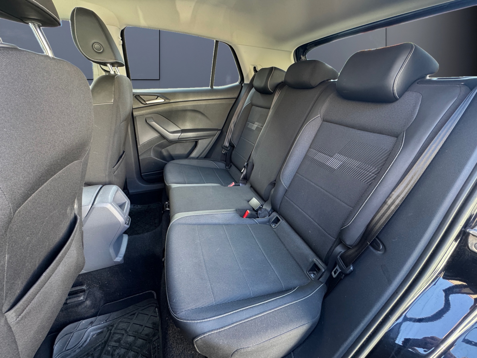 Volkswagen T-Cross 10