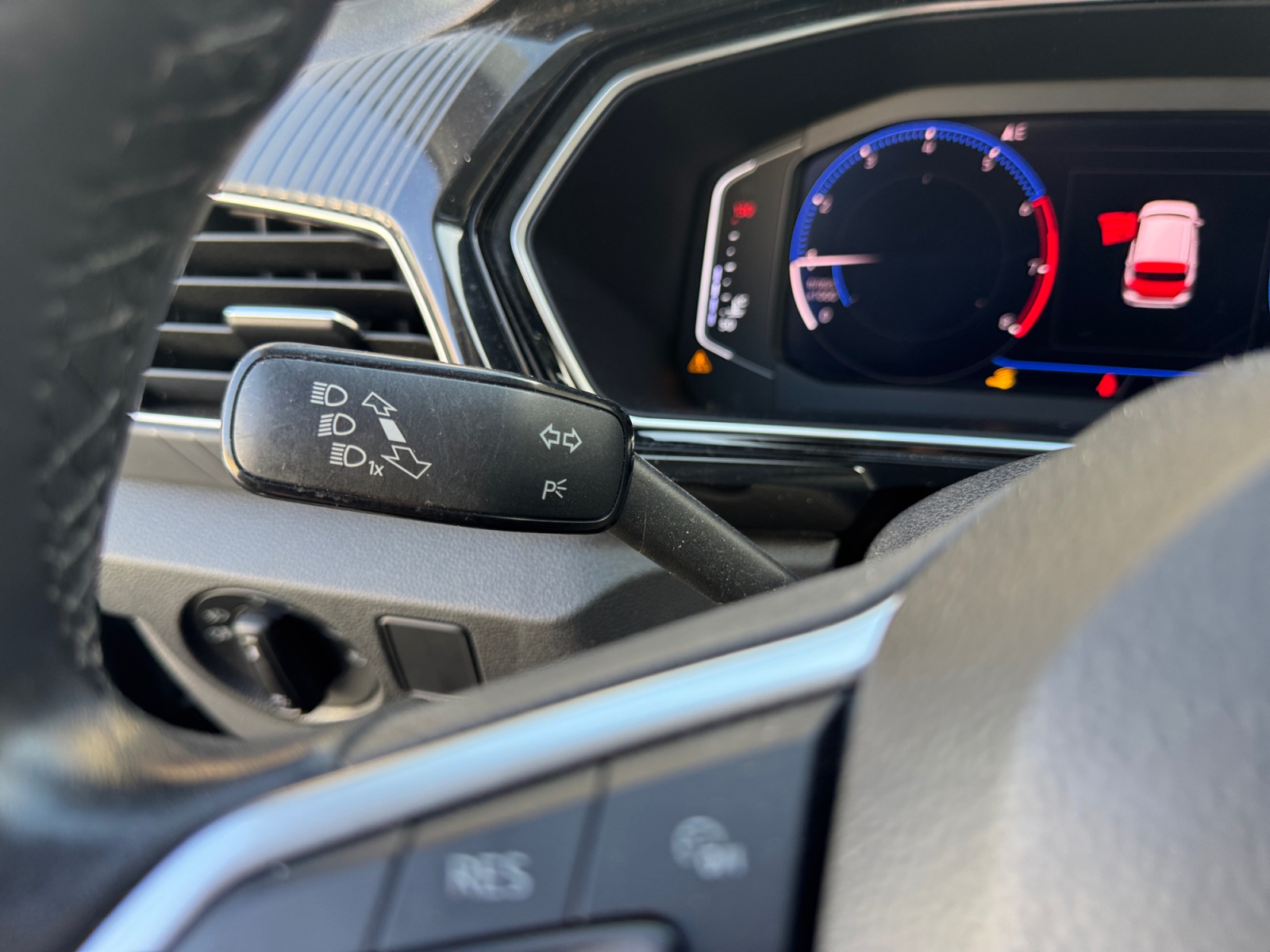 Volkswagen T-Cross 21