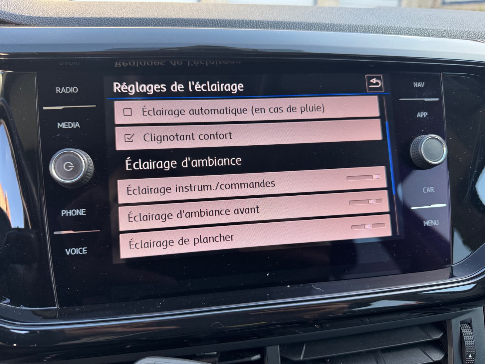 Volkswagen T-Cross 29