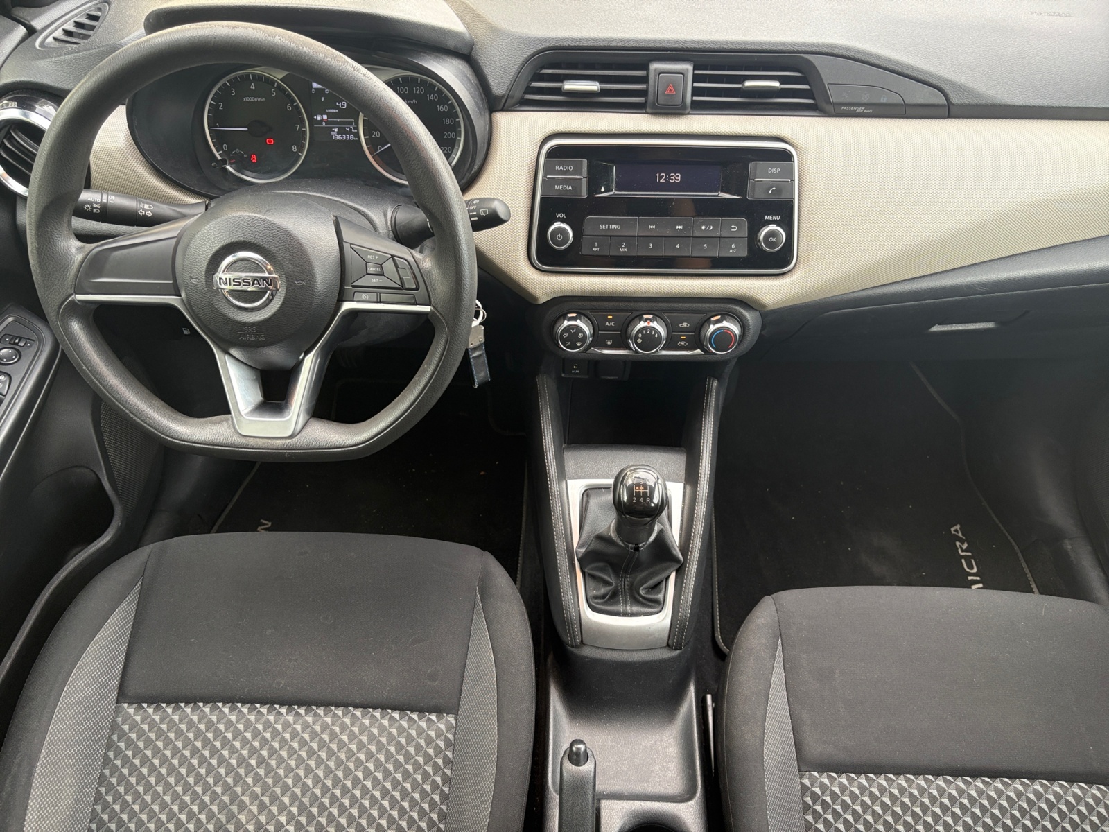 Nissan Micra 14
