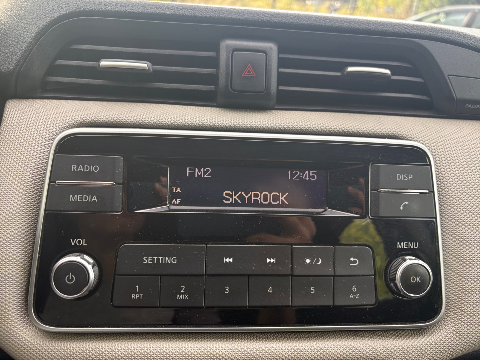 Nissan Micra 21