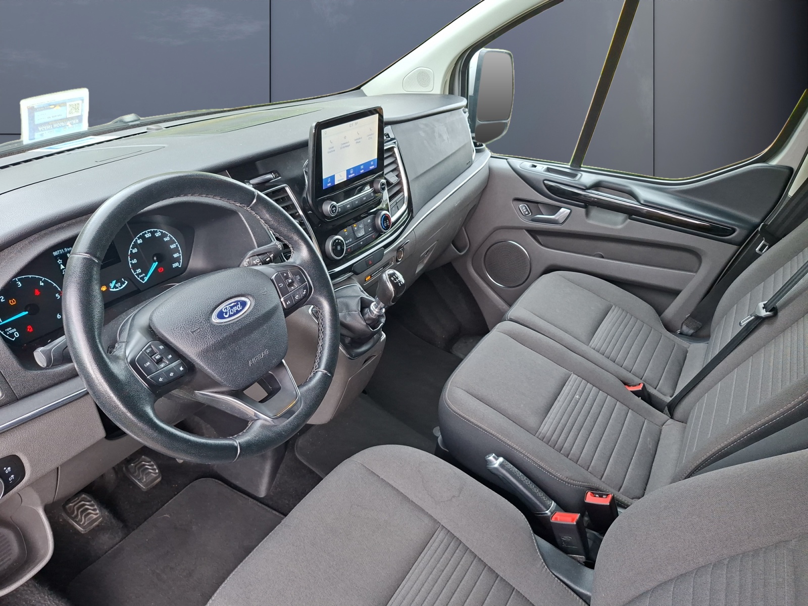 Ford Tourneo Custom 8