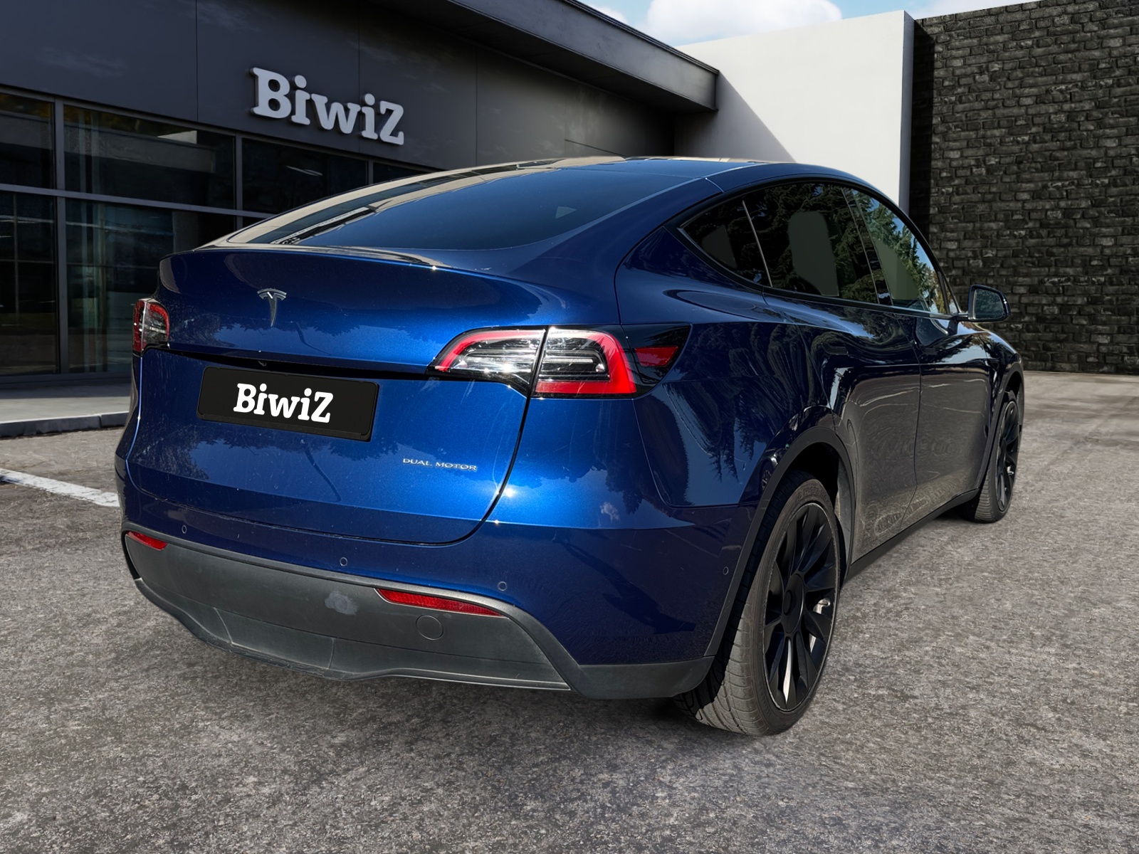 Tesla Model-Y 3