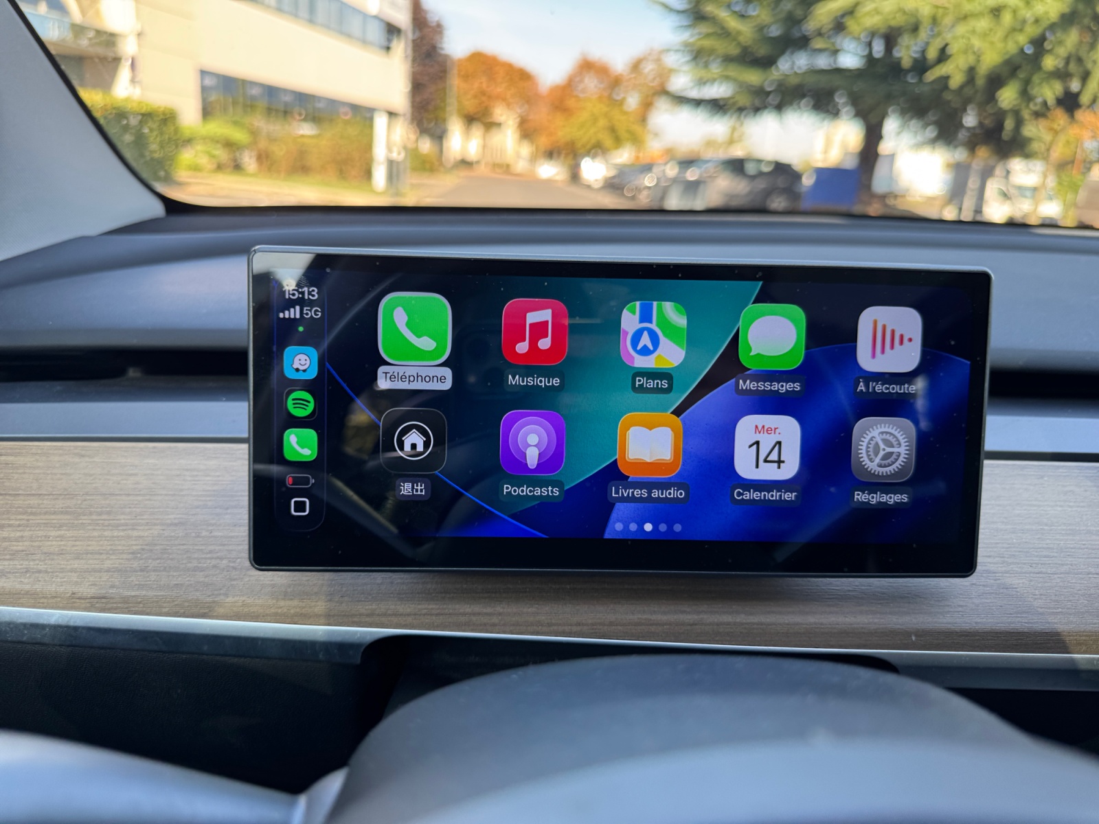 Tesla Model-Y 19