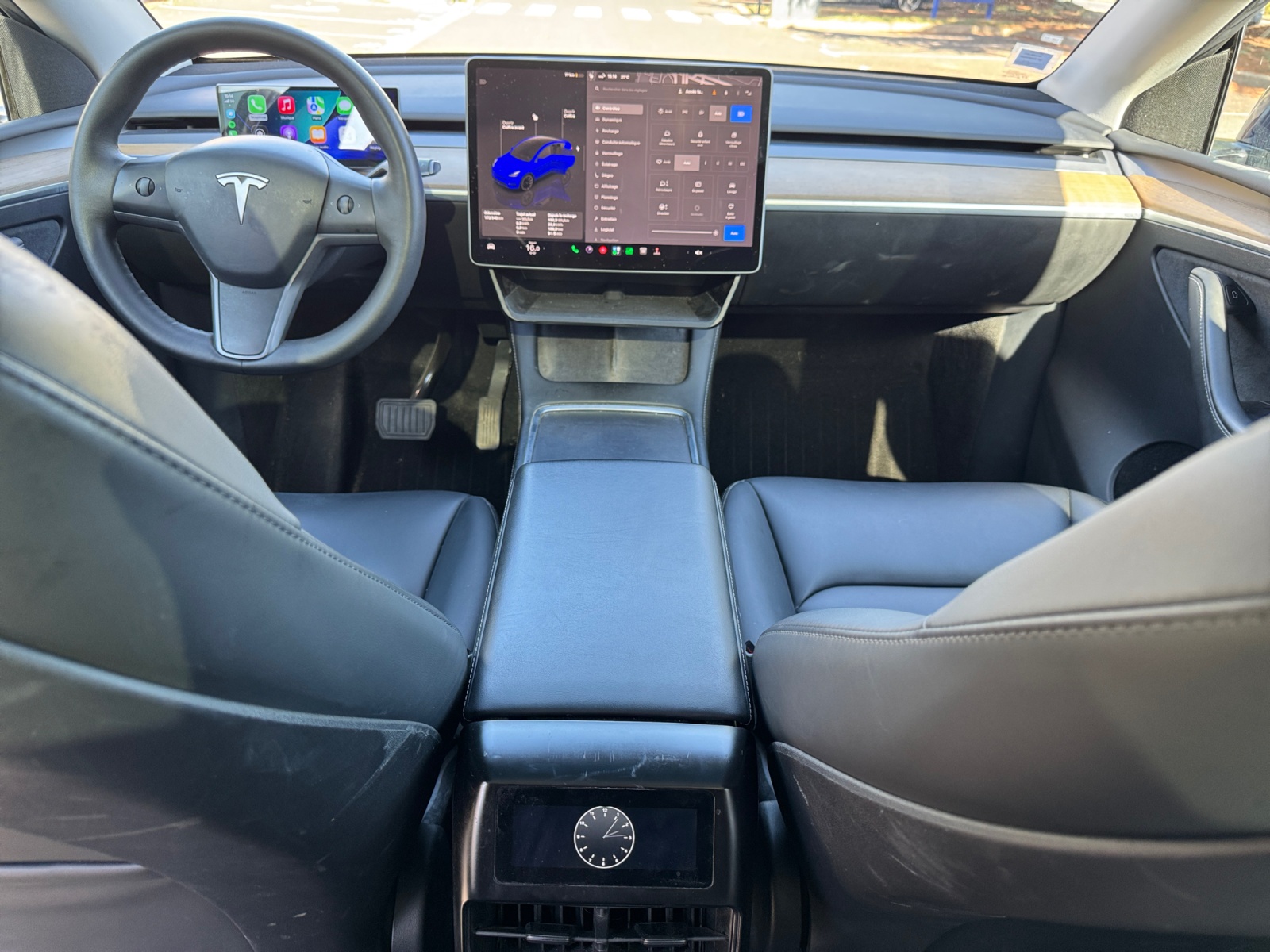Tesla Model-Y 20