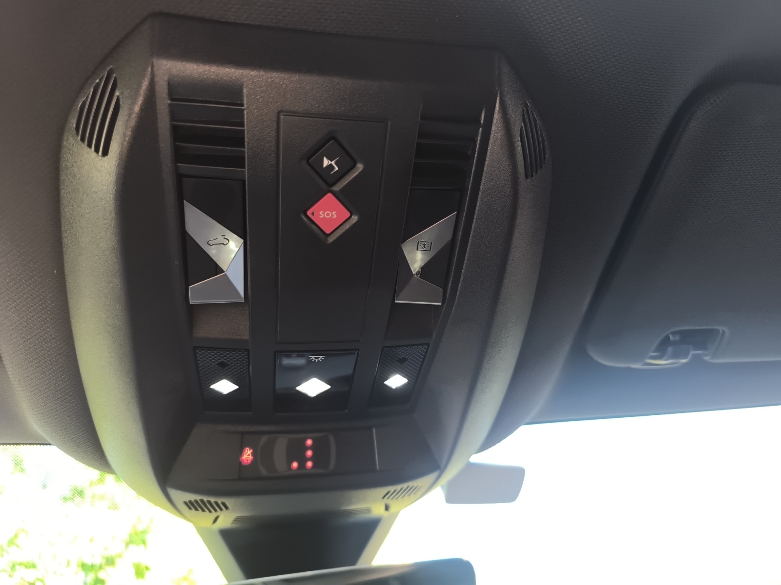 Ds Automobiles Ds 7 28