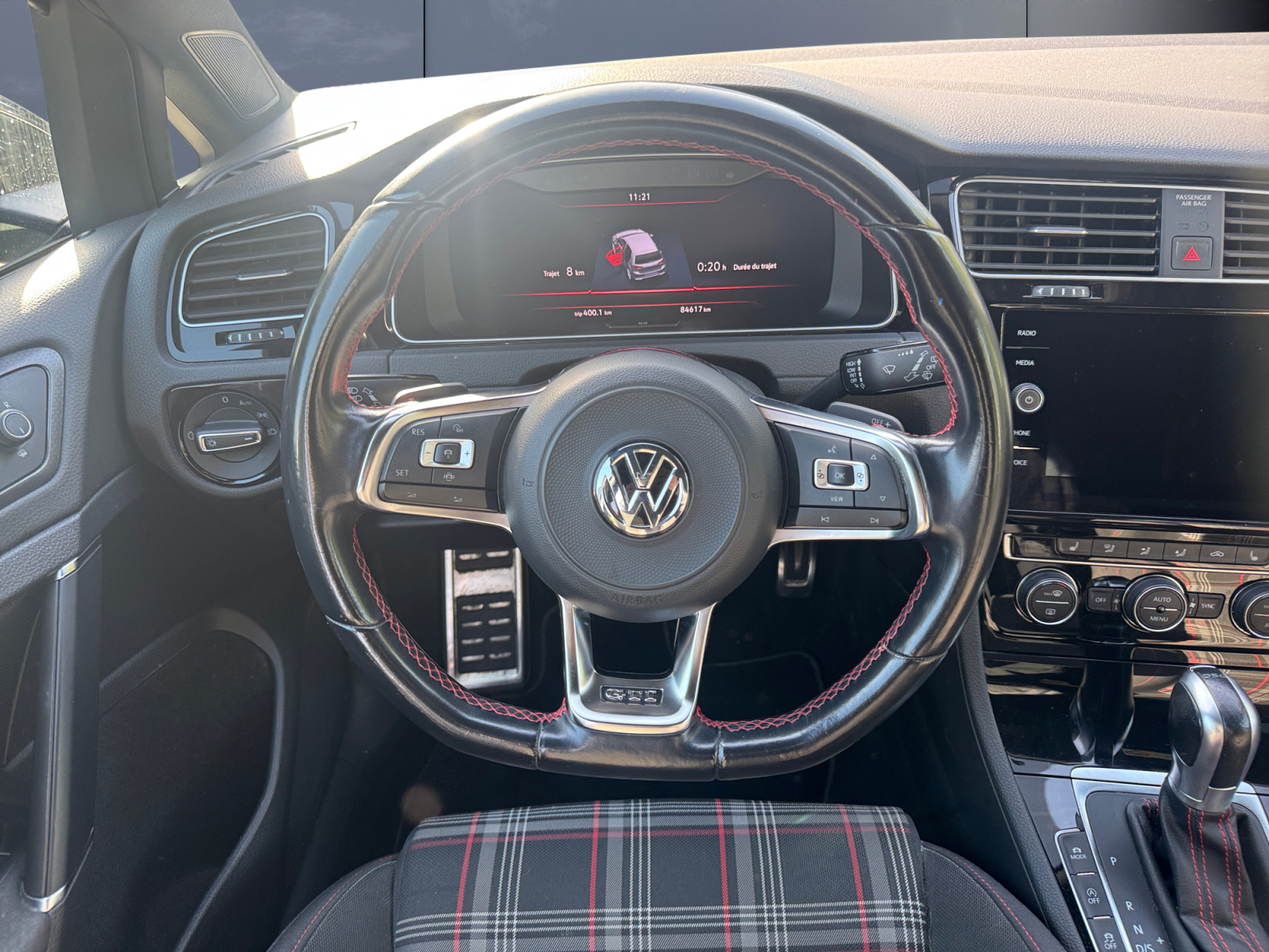 Volkswagen Golf 15