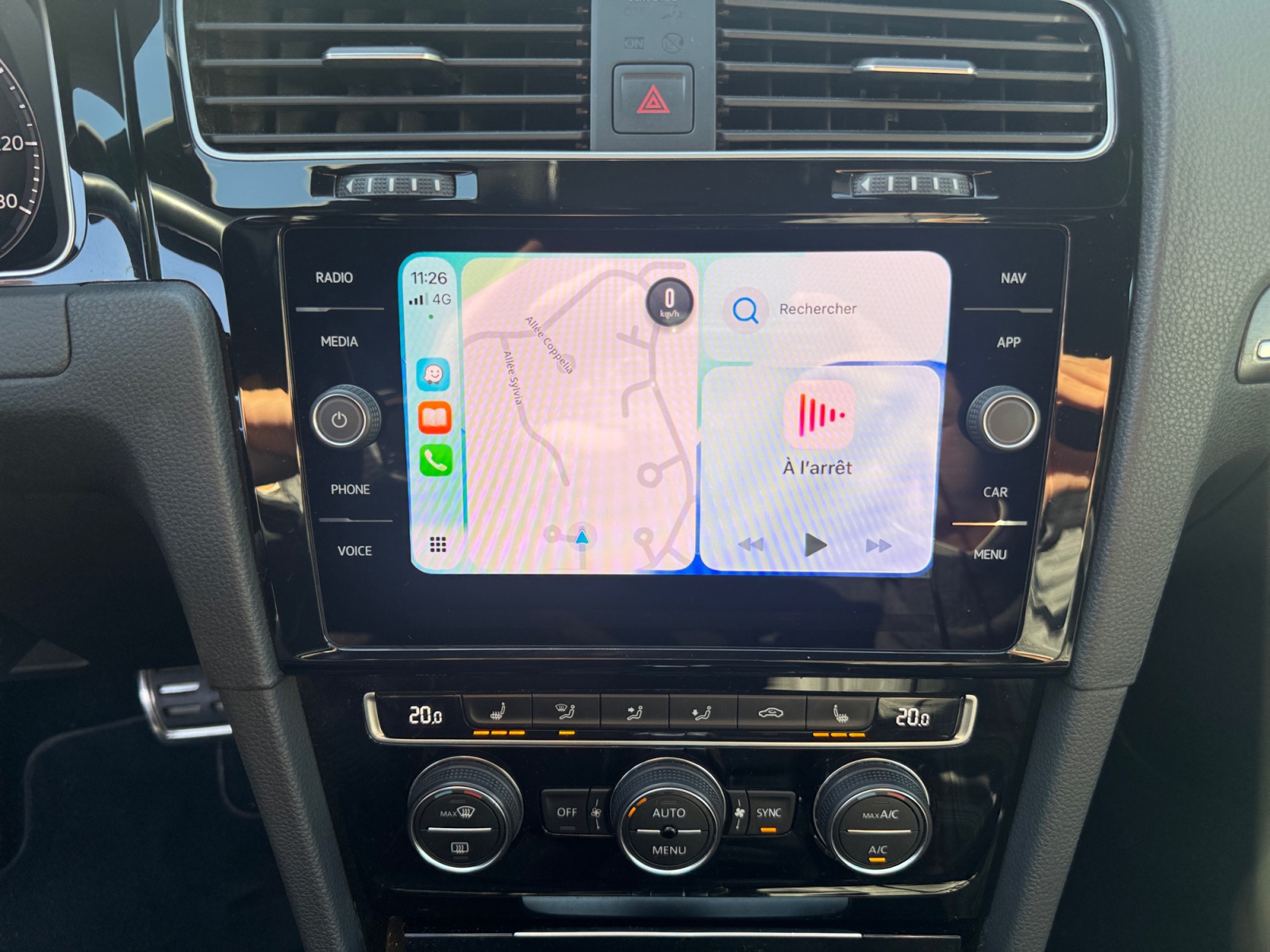 Volkswagen Golf 26