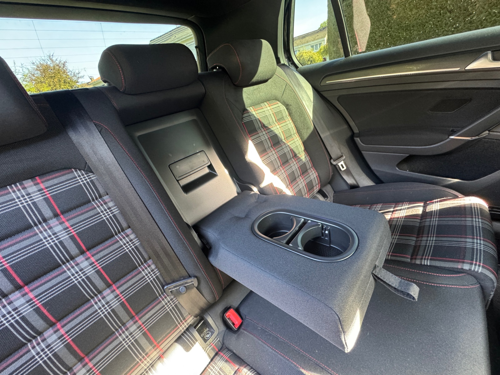 Volkswagen Golf 33