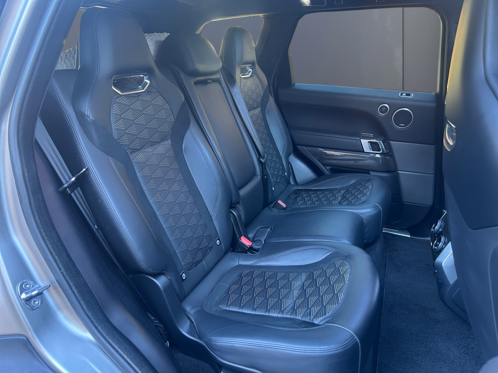 Land Rover Range Rover Sport 11