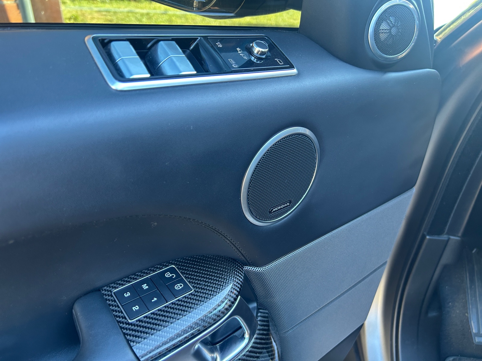 Land Rover Range Rover Sport 17