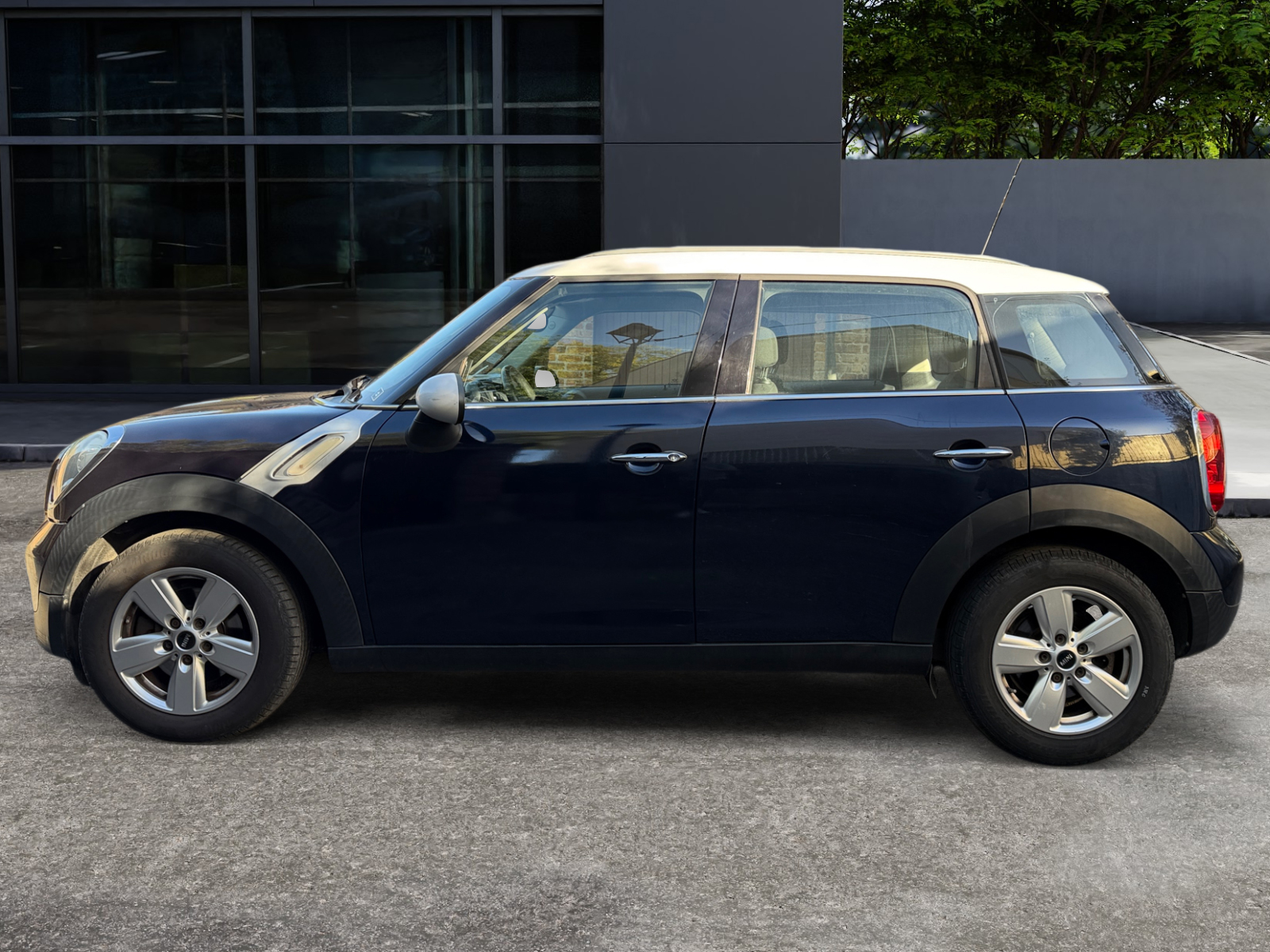Mini Countryman 1