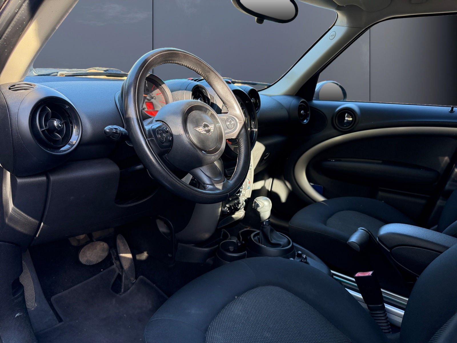 Mini Countryman 8