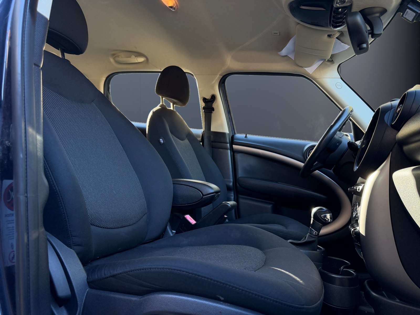 Mini Countryman 13