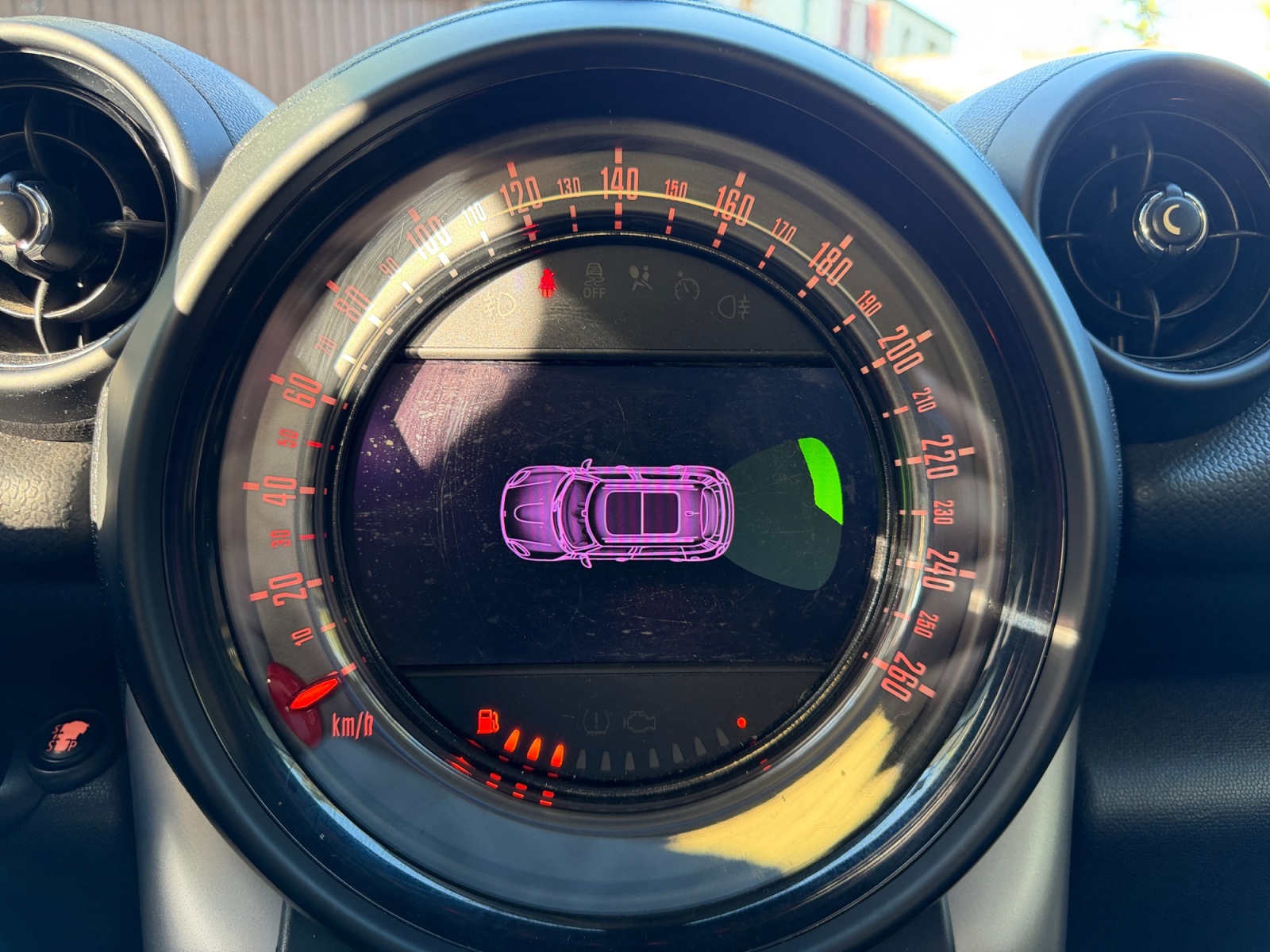 Mini Countryman 17