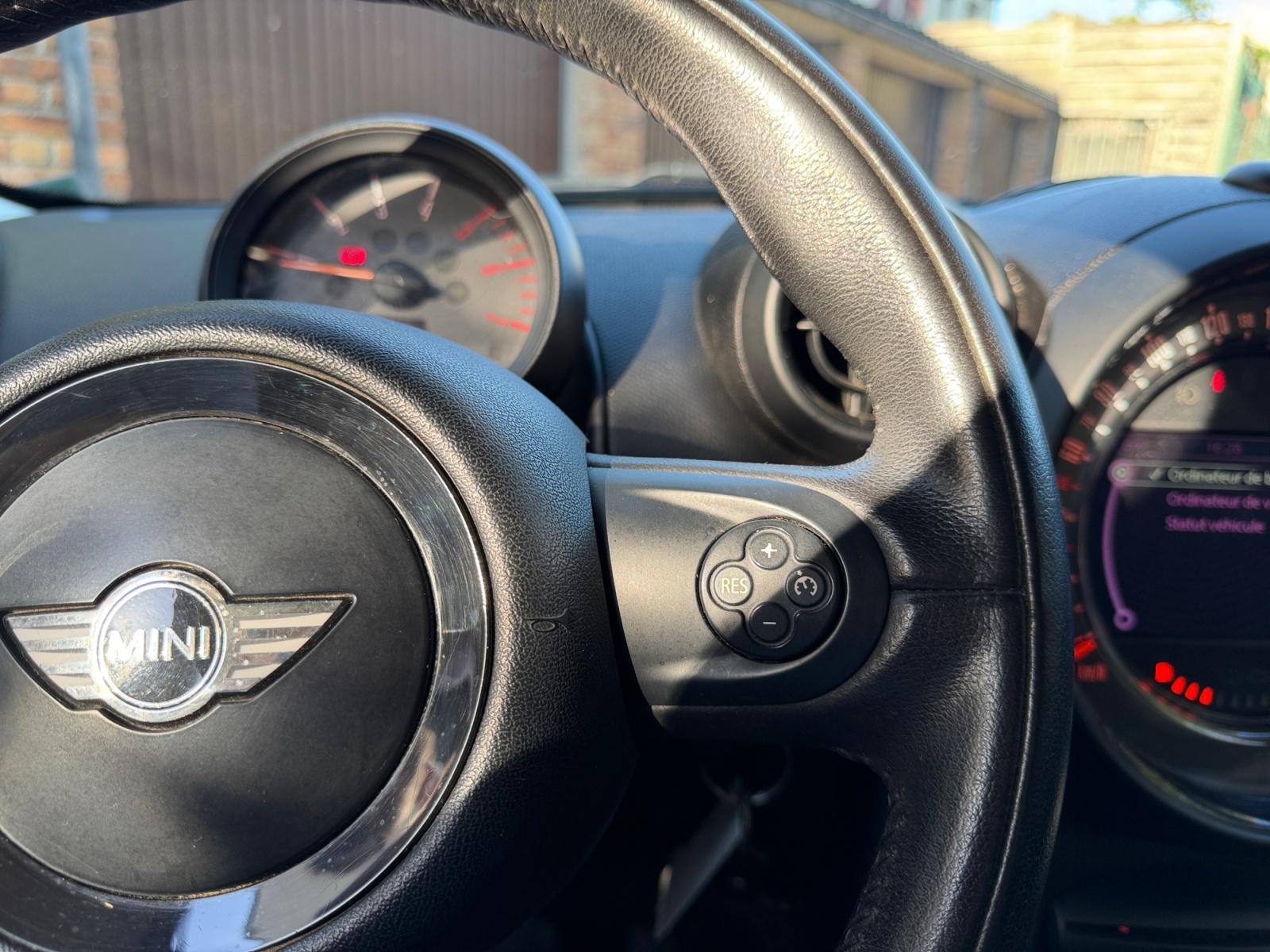 Mini Countryman 19