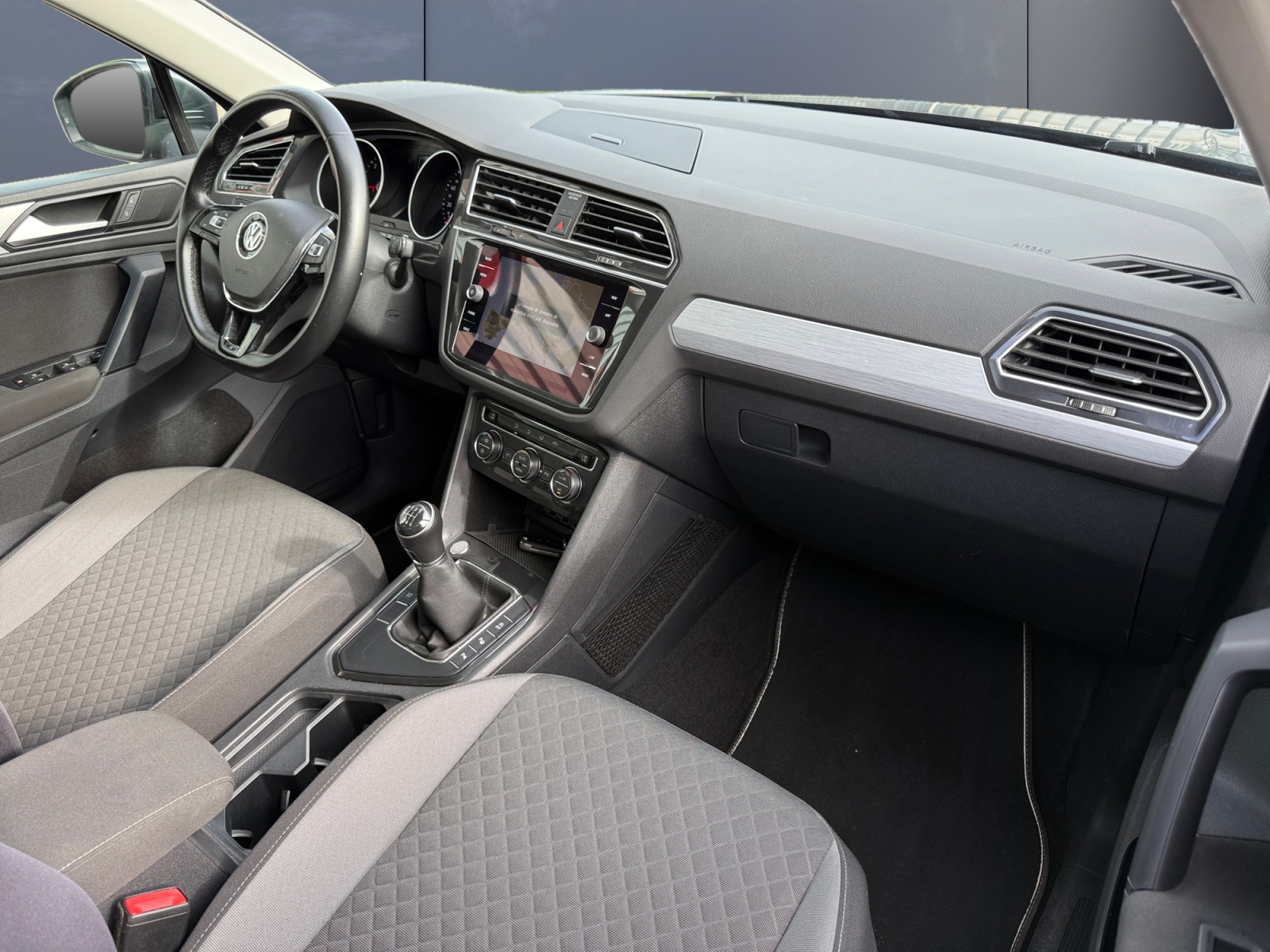 Volkswagen Tiguan 12