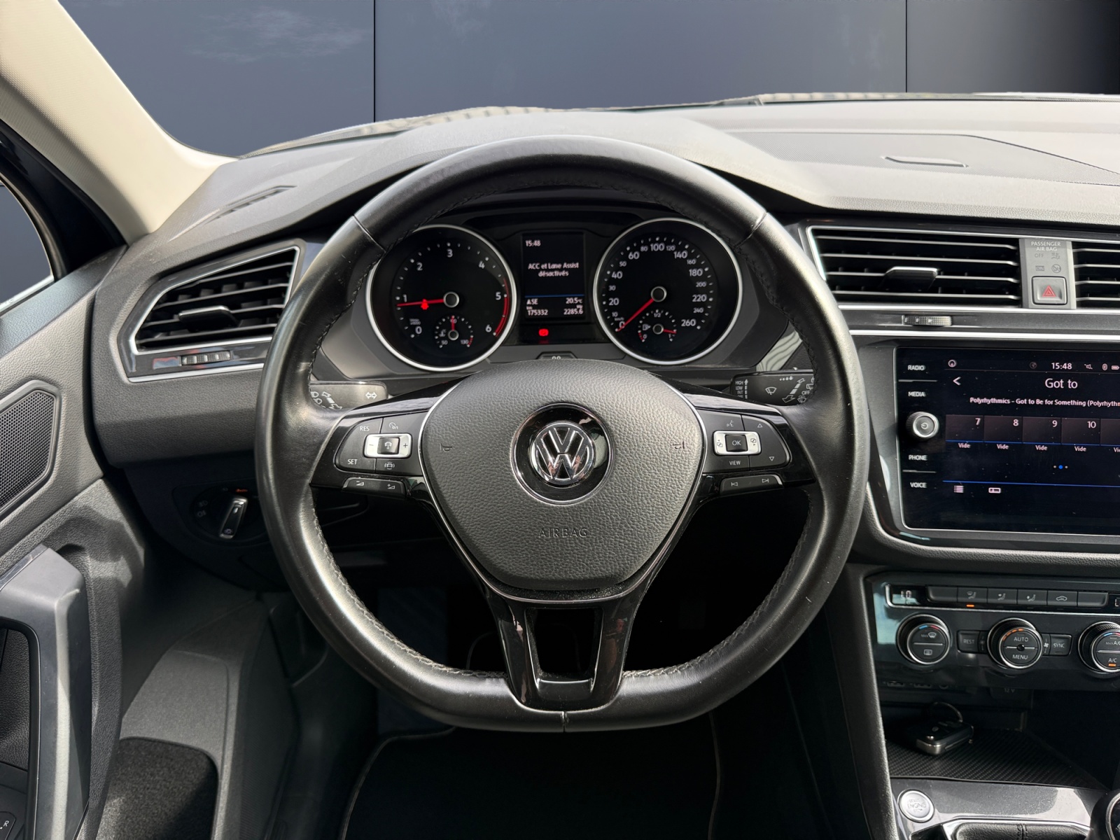 Volkswagen Tiguan 15