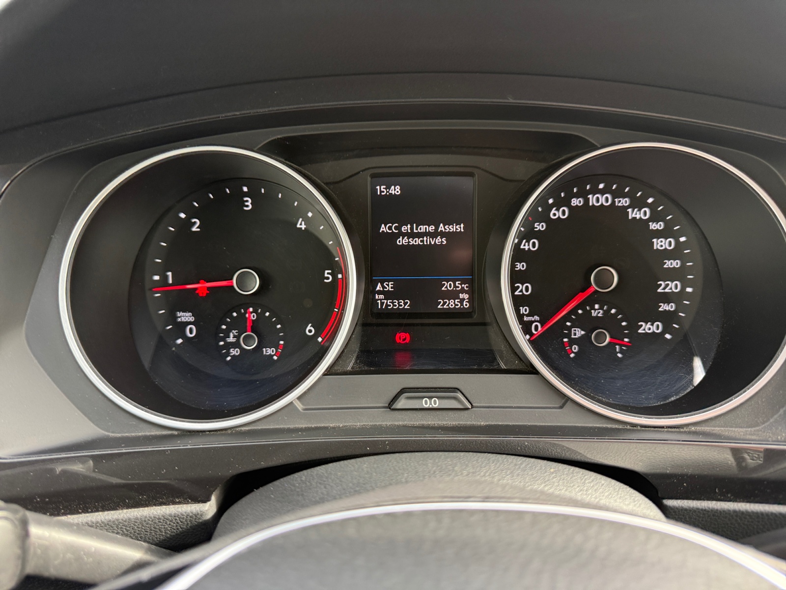 Volkswagen Tiguan 16