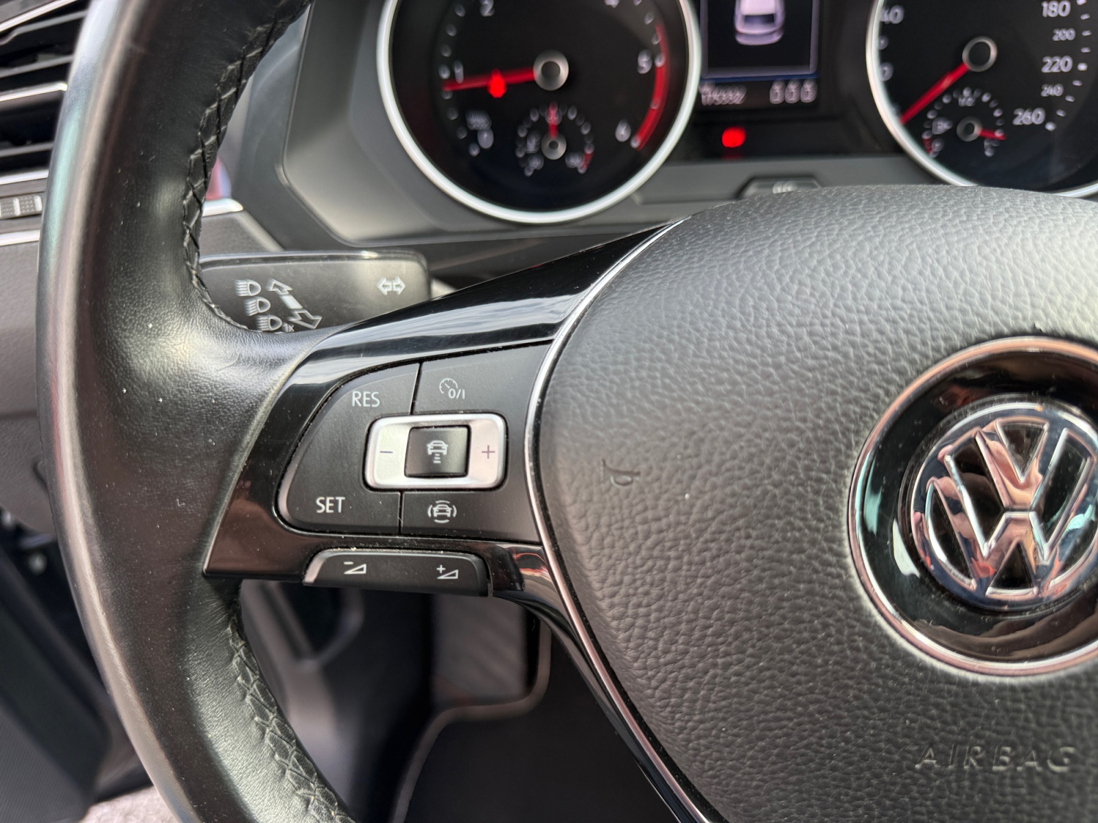 Volkswagen Tiguan 20