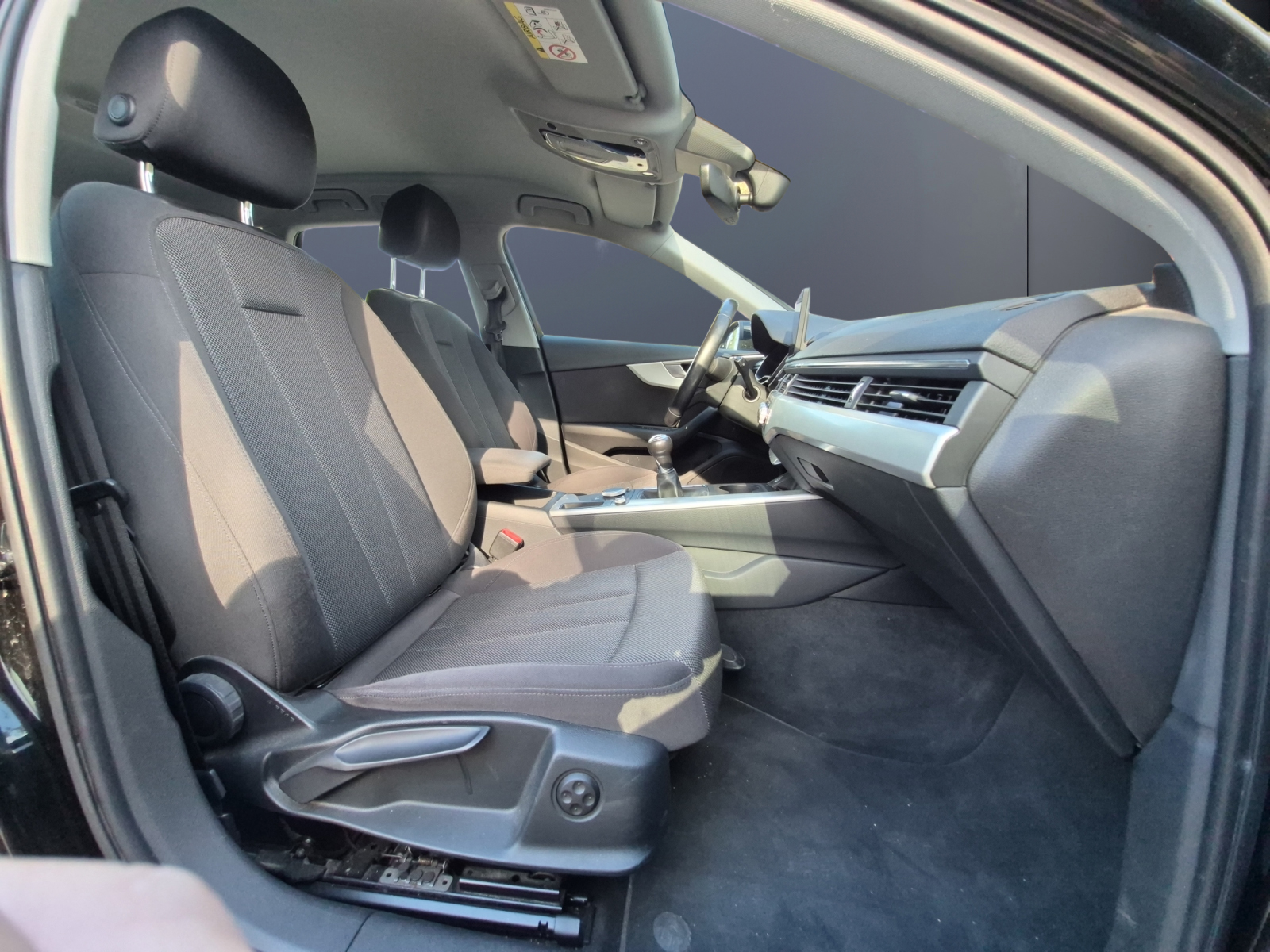 Audi A4 13