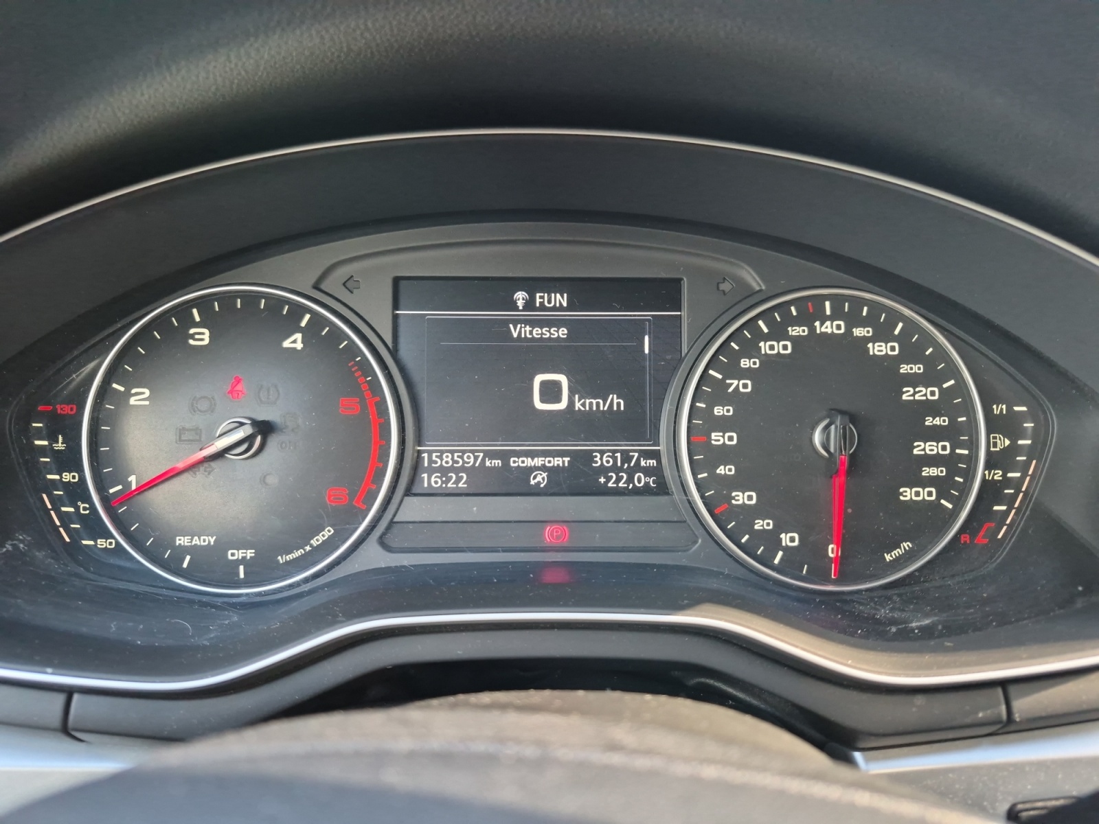 Audi A4 16