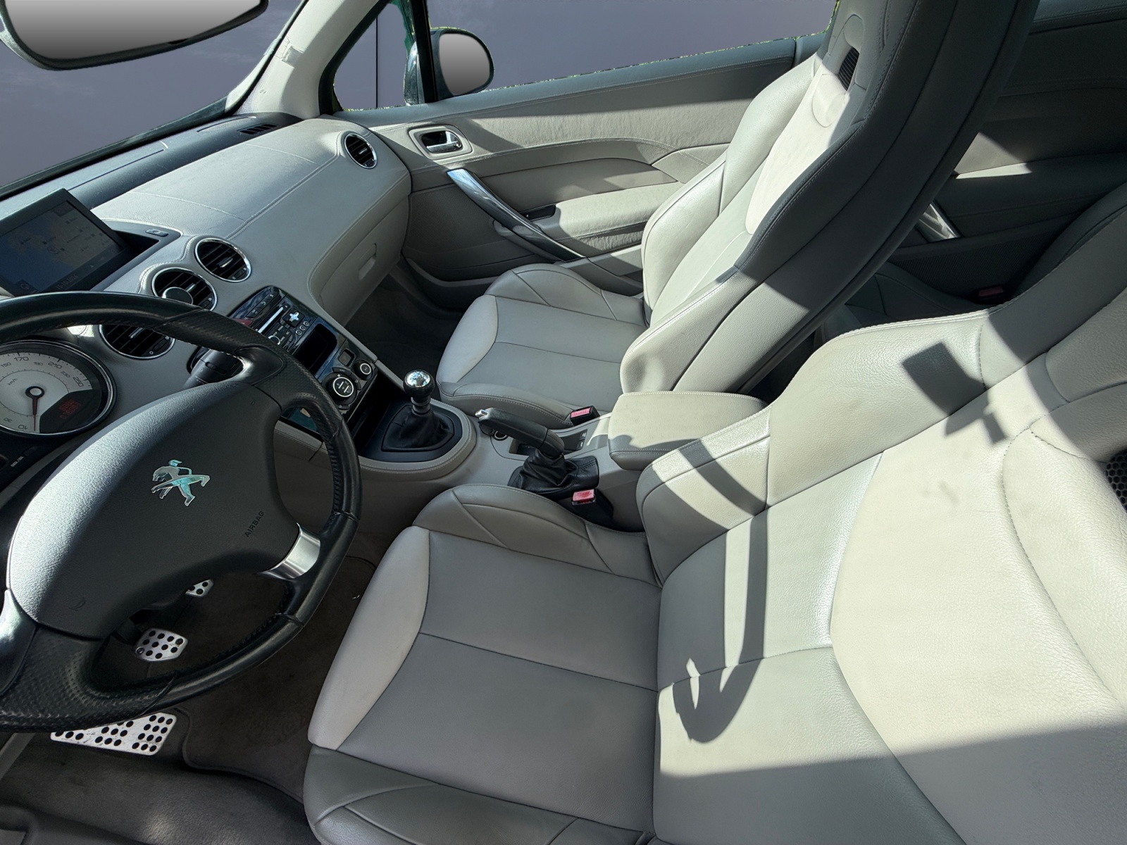 Peugeot 308 8
