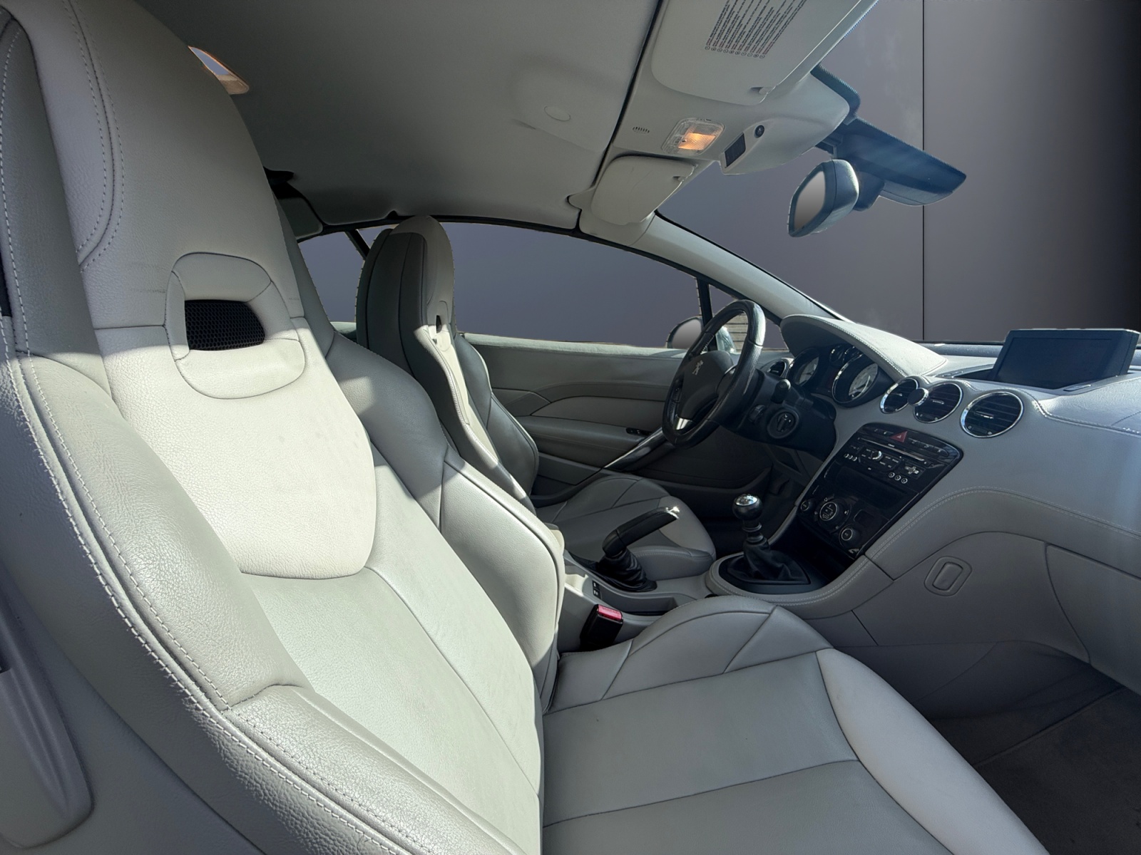 Peugeot 308 13