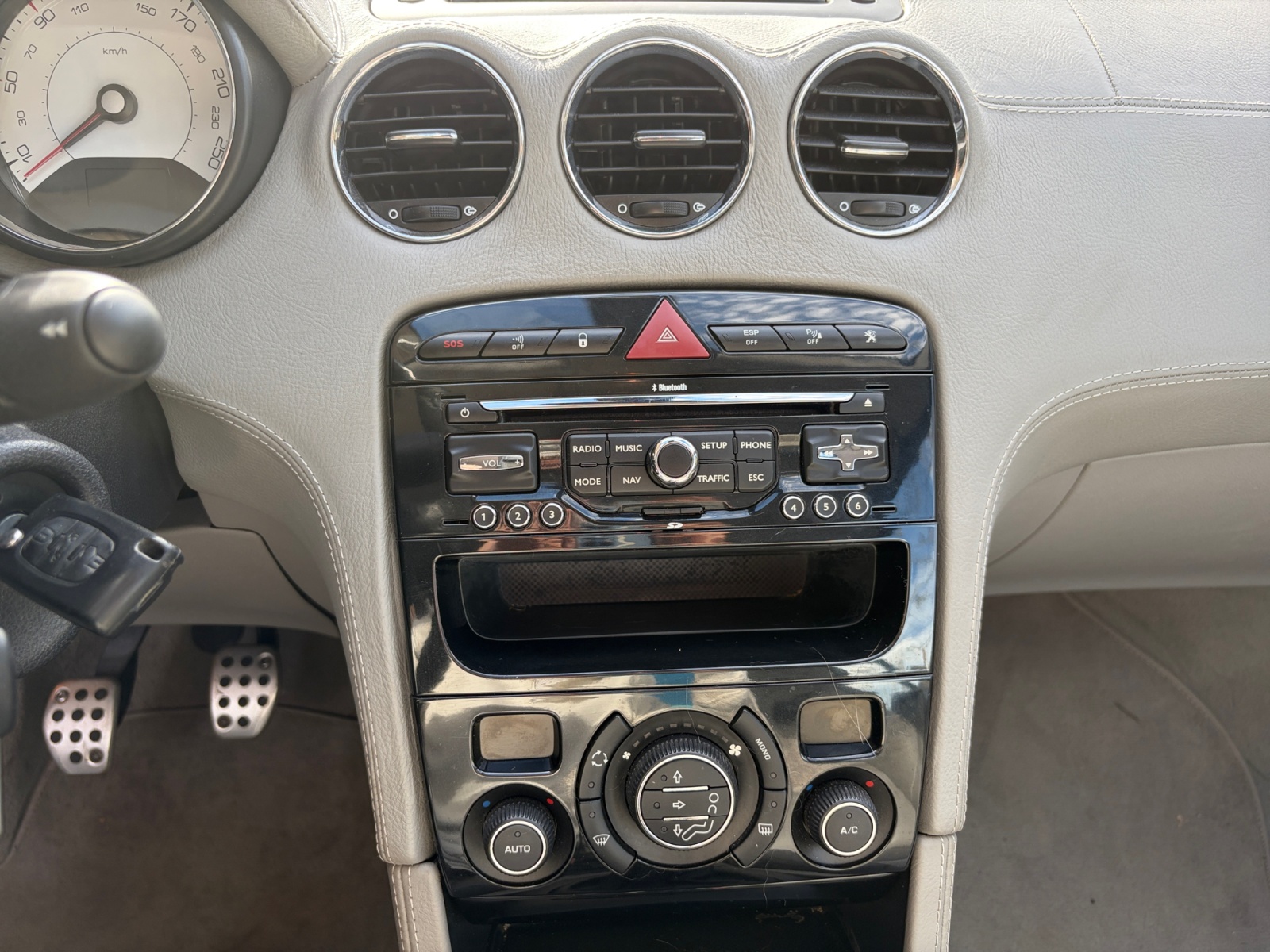 Peugeot 308 26