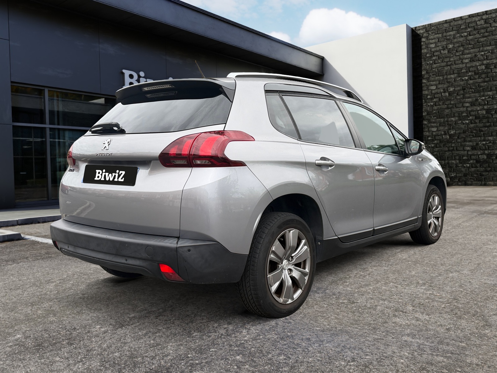 Peugeot 2008 4