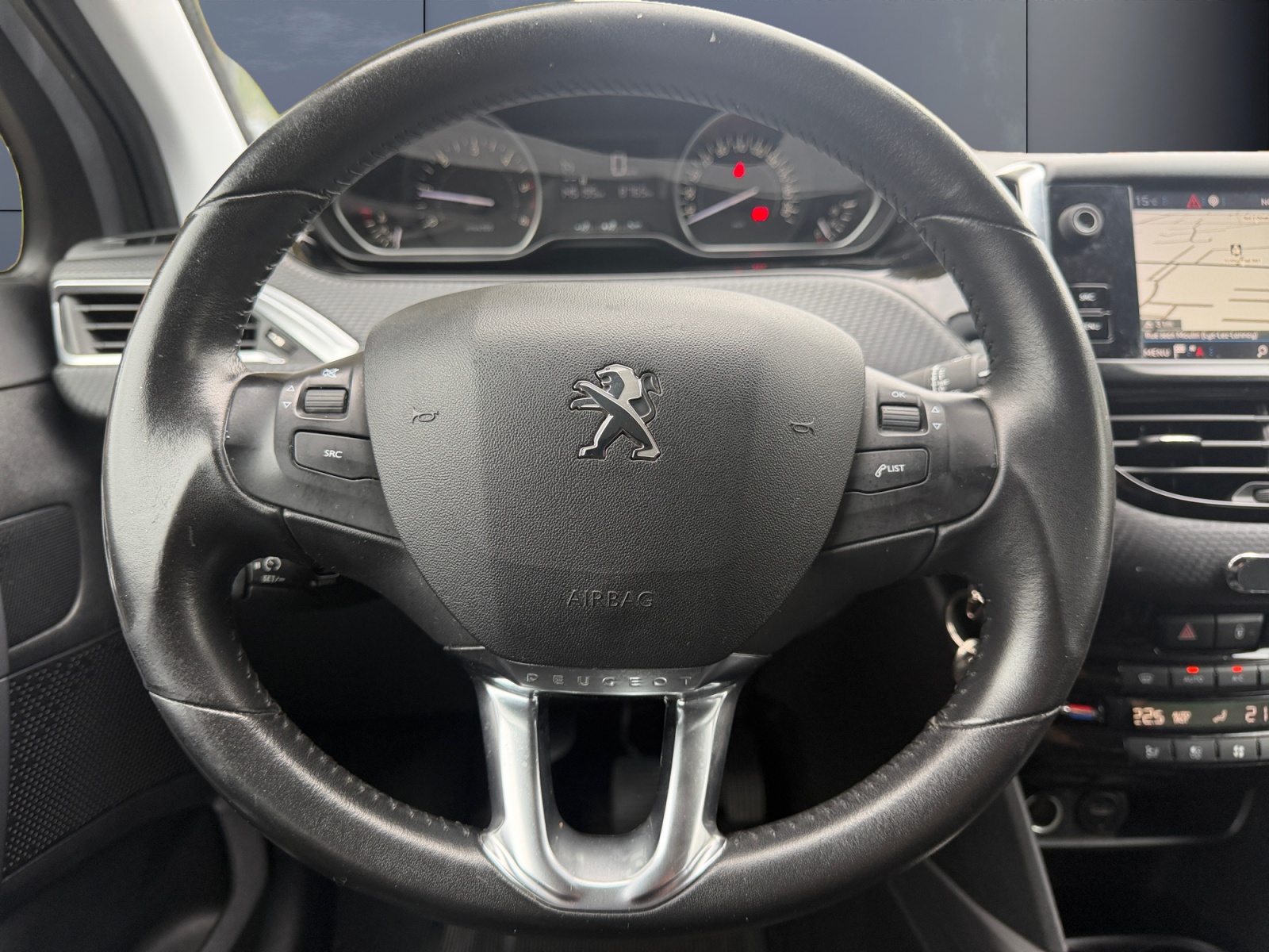 Peugeot 2008 15