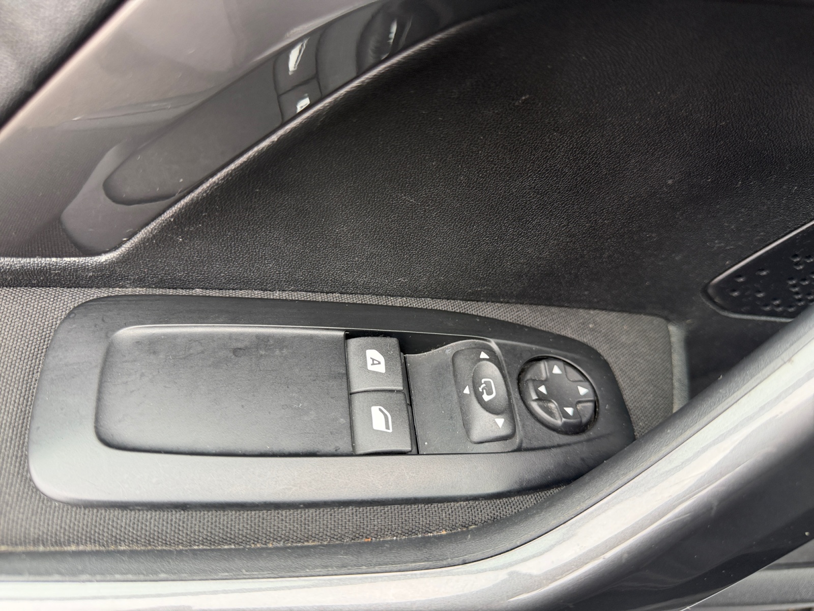 Peugeot 2008 17