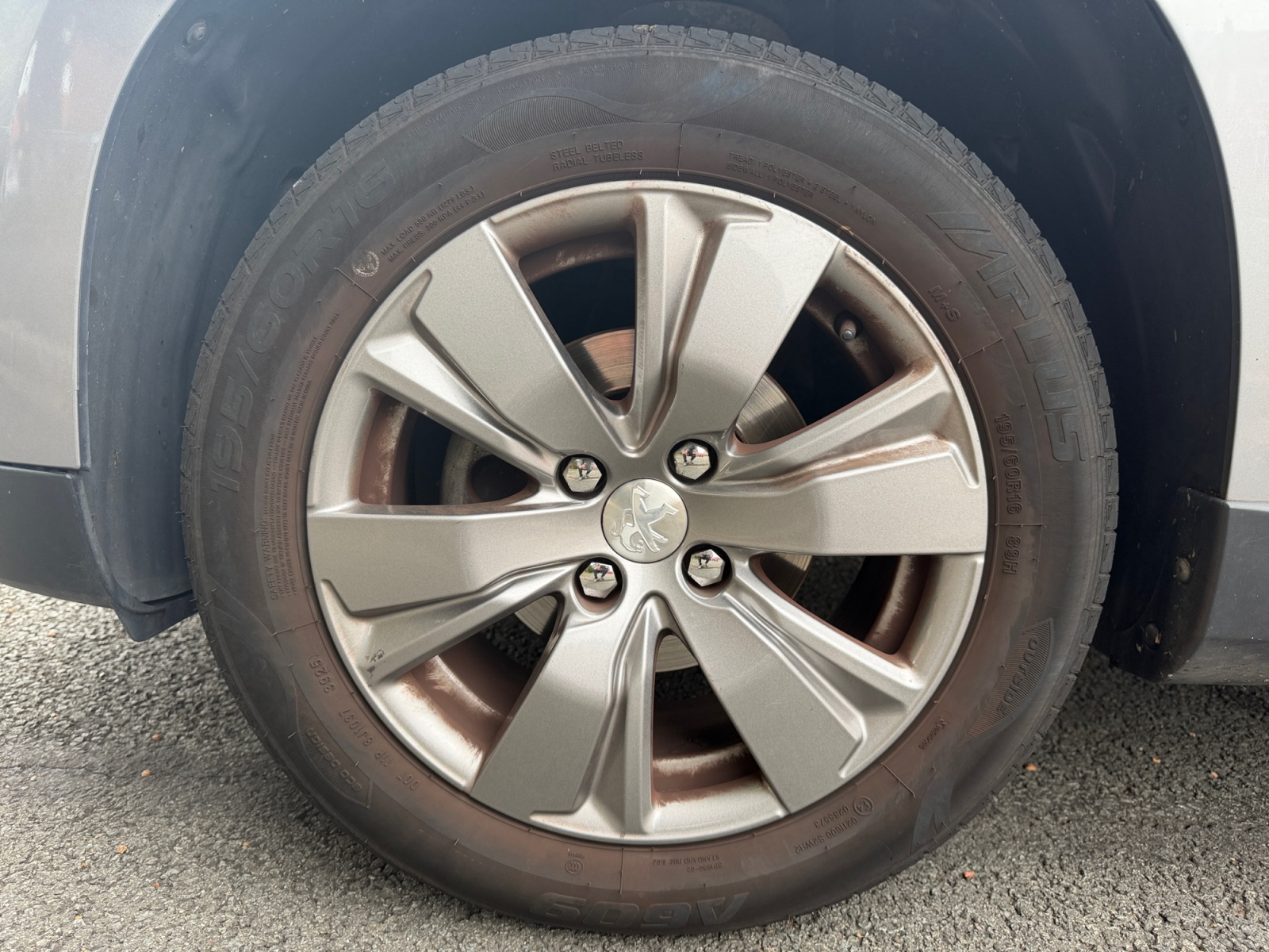 Peugeot 2008 32