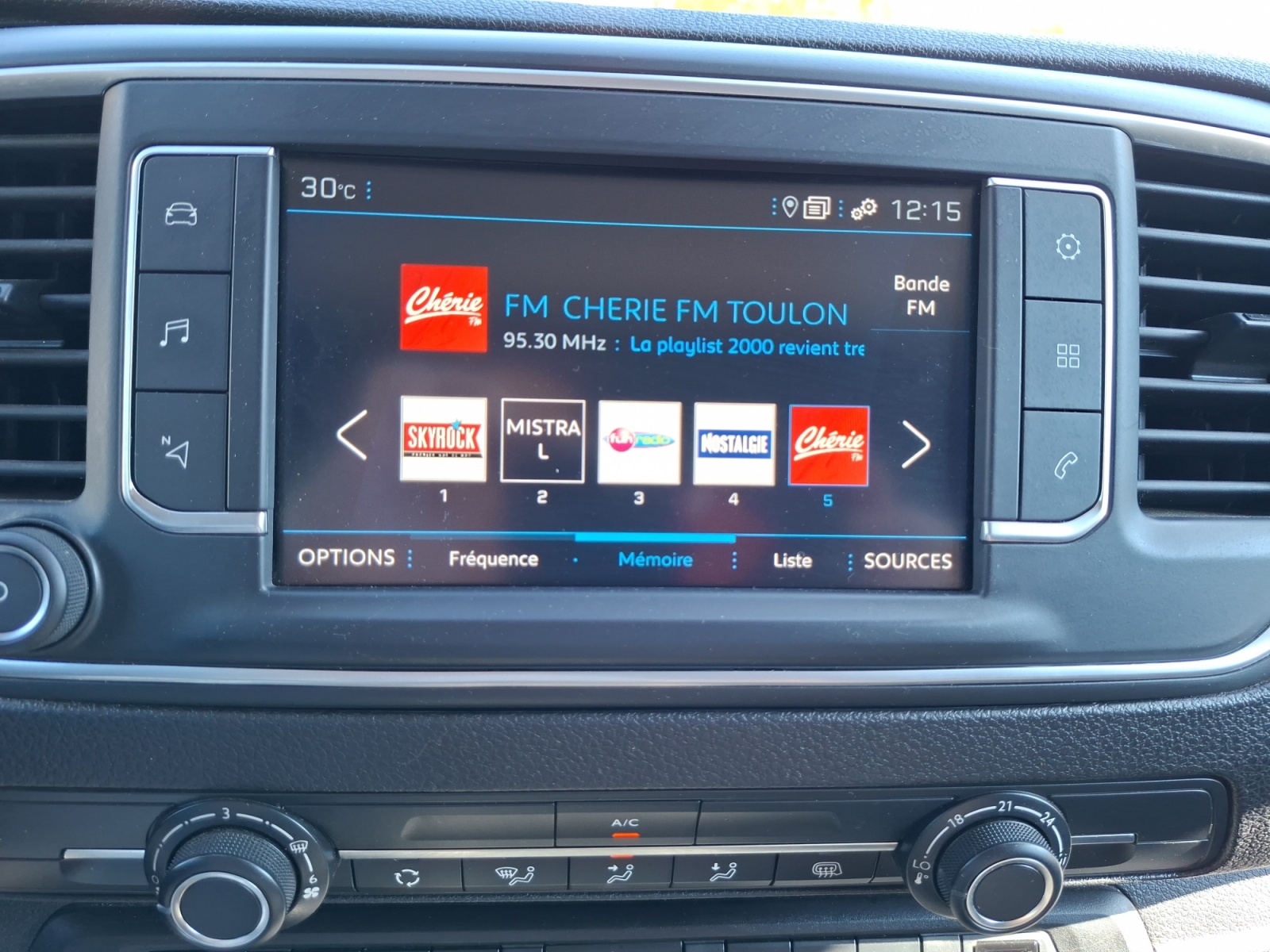 Peugeot Expert Vu 18