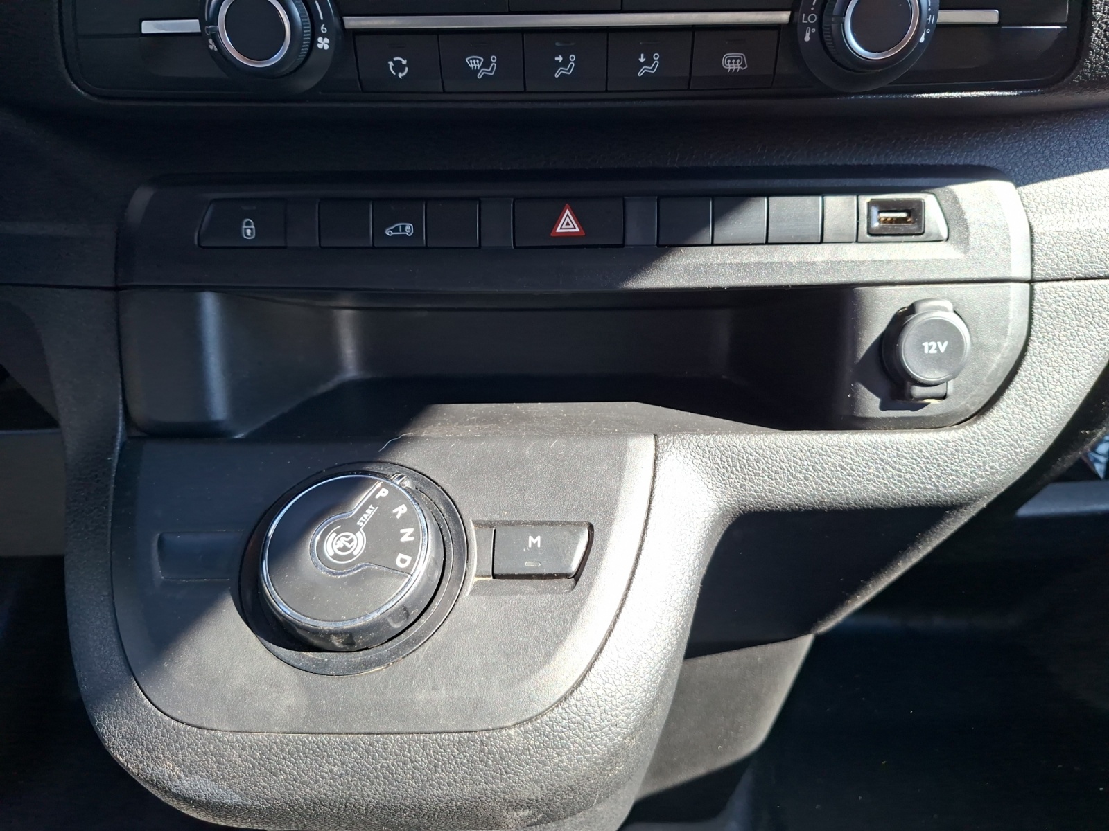 Peugeot Expert Vu 22