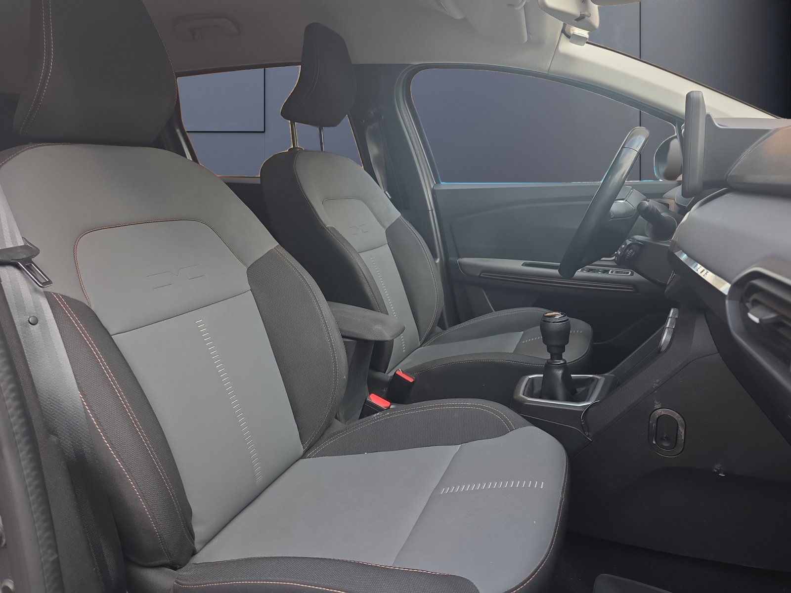Dacia Jogger 13