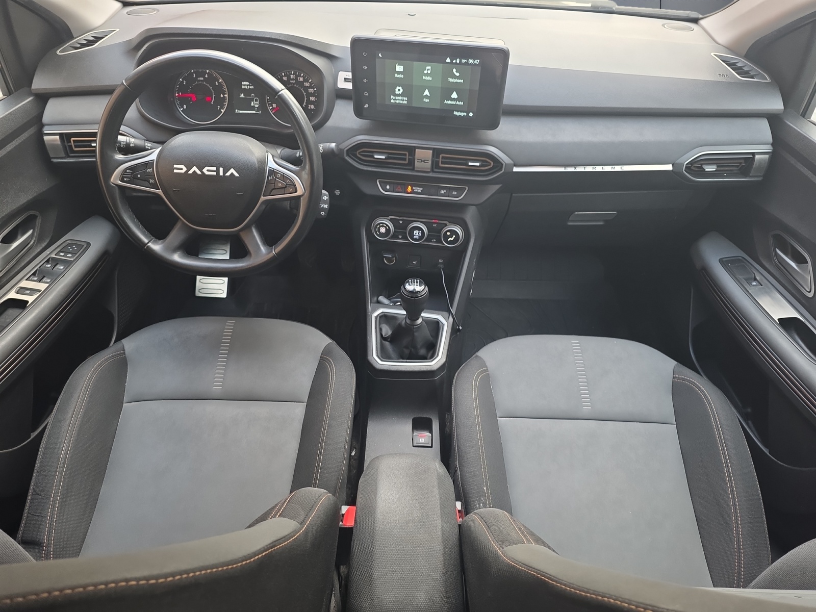 Dacia Jogger 14