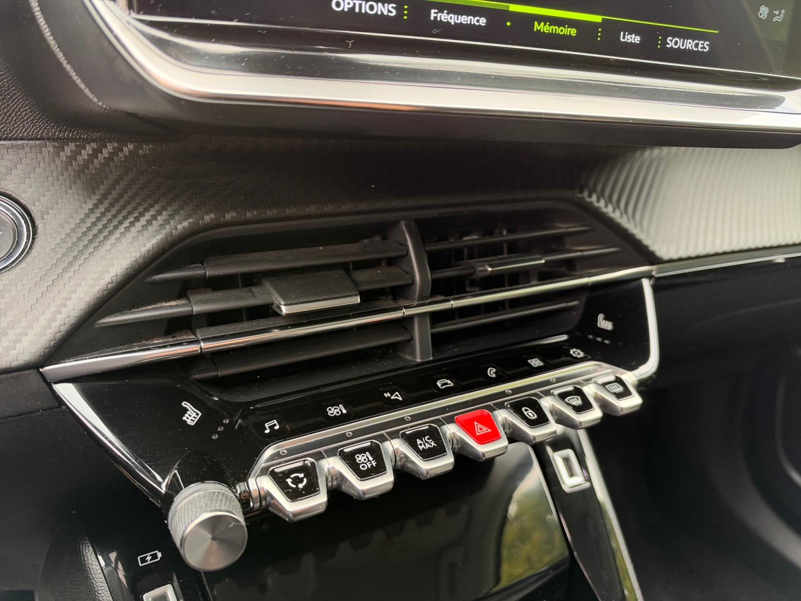 Peugeot 2008 24