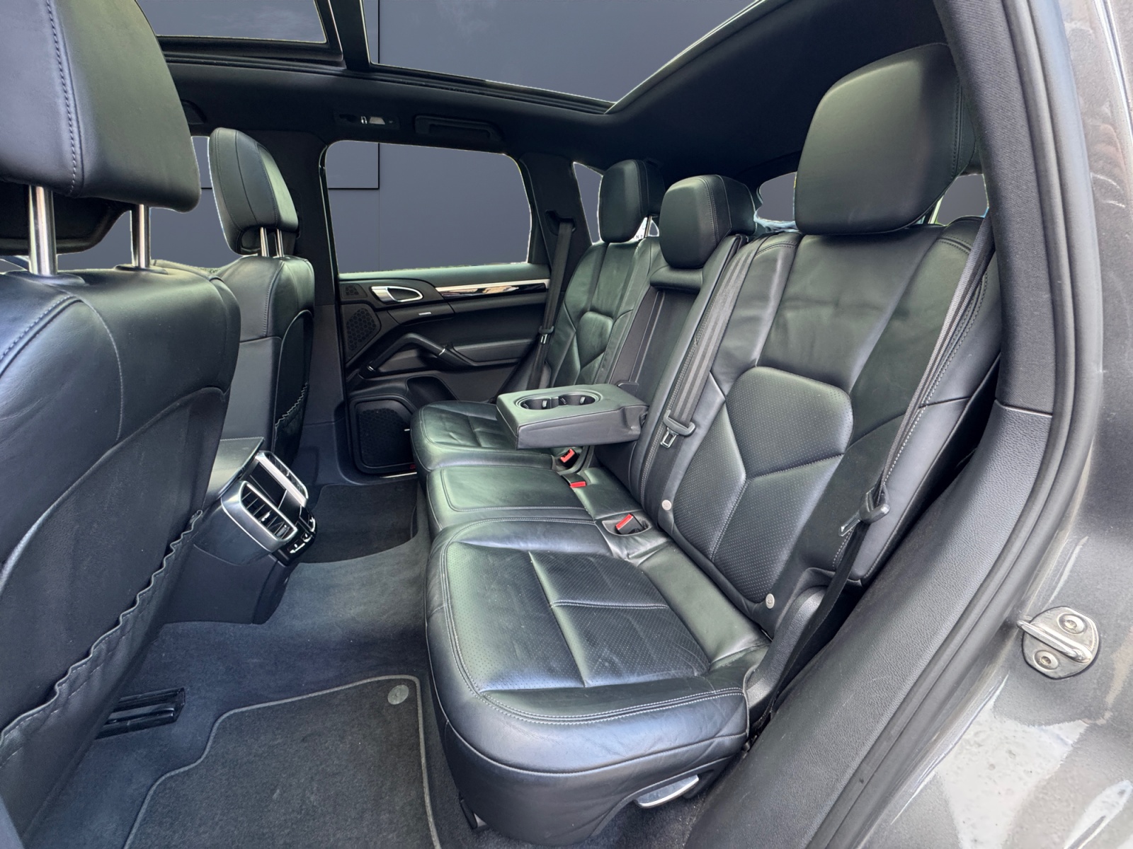 Porsche Cayenne 10