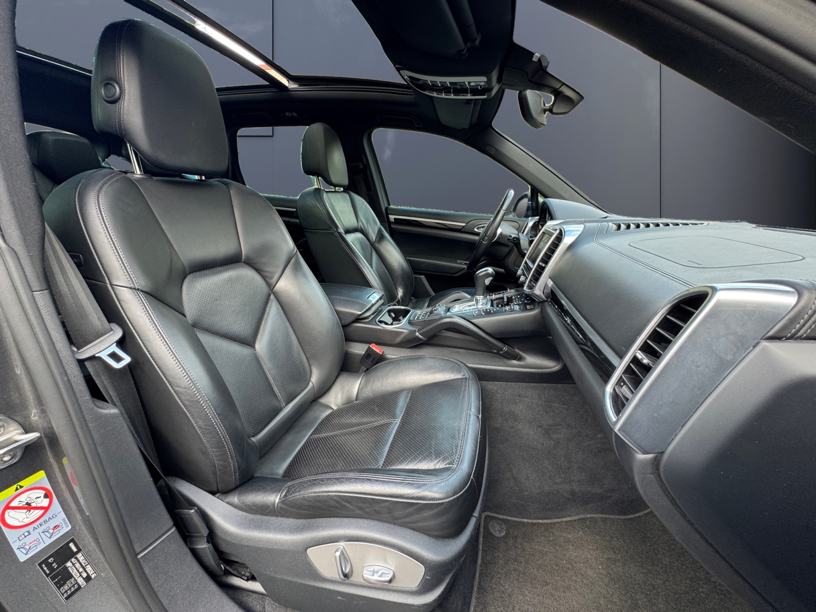 Porsche Cayenne 13