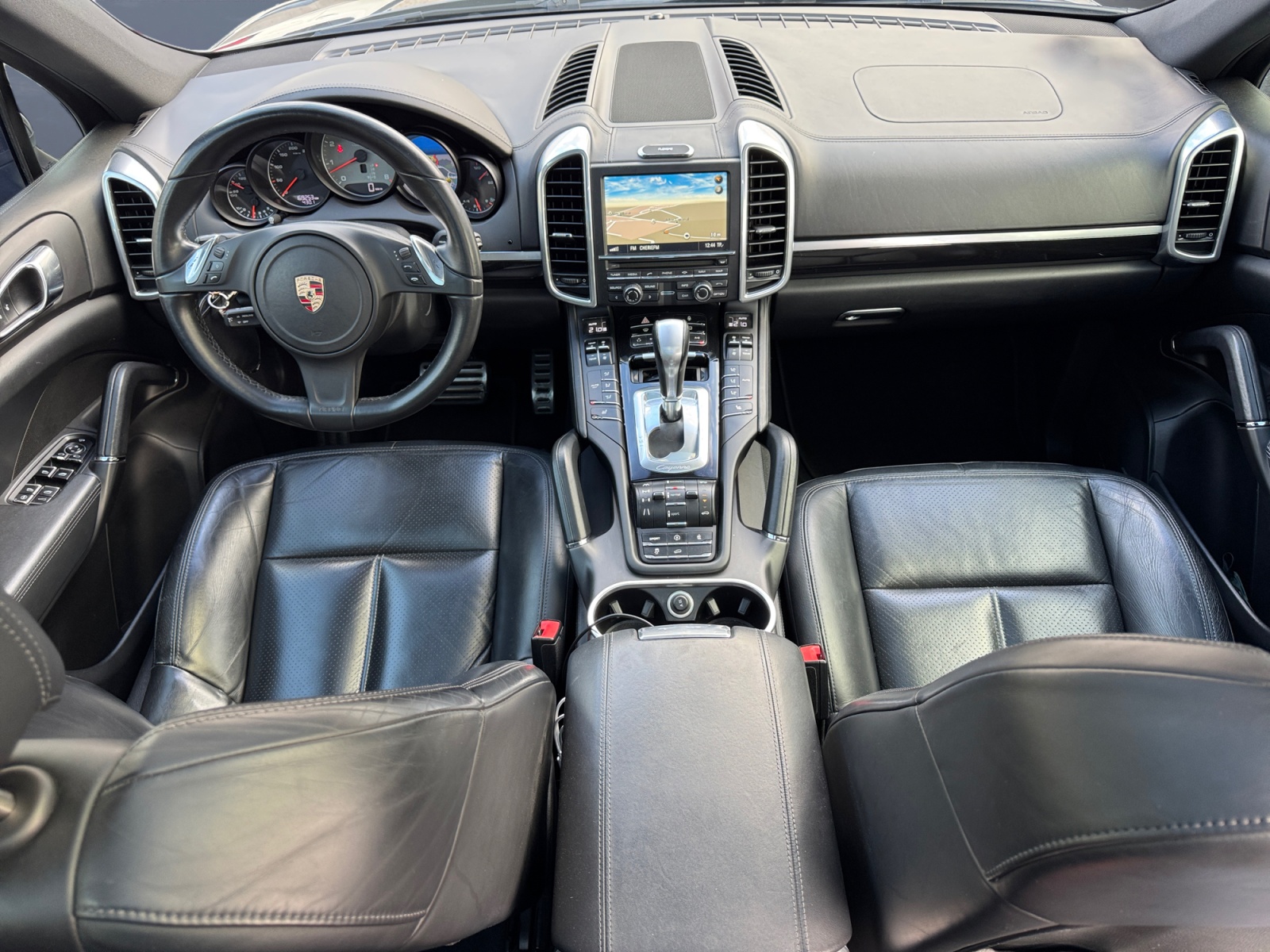 Porsche Cayenne 14
