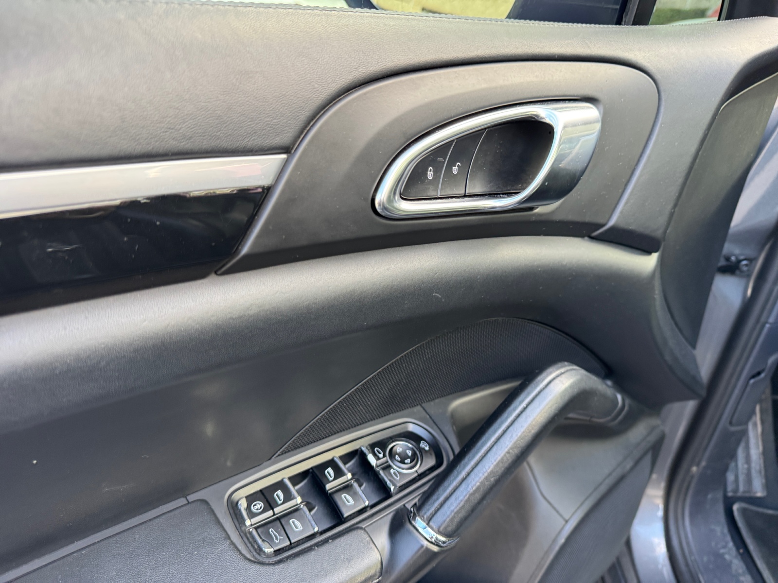 Porsche Cayenne 17
