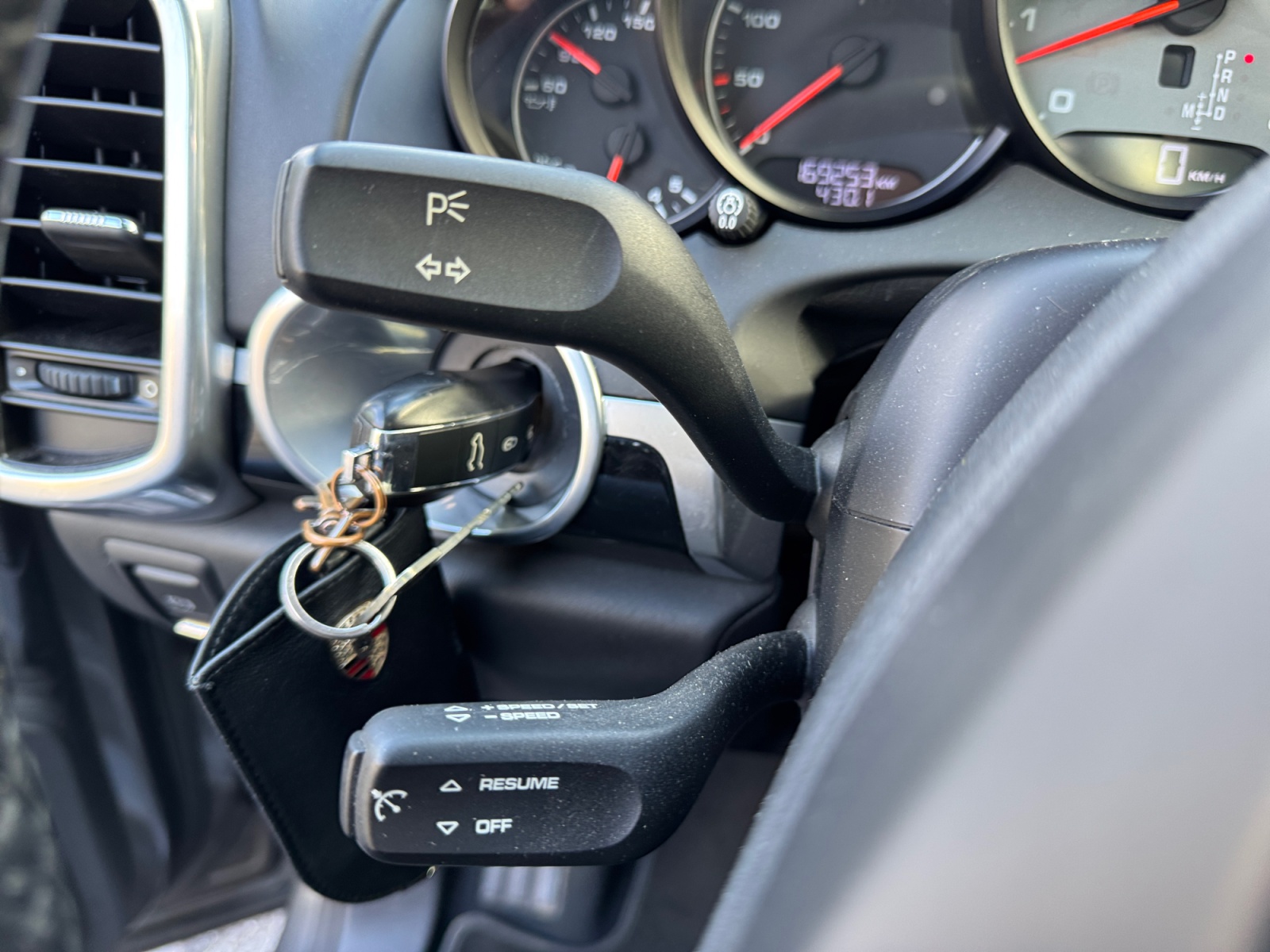 Porsche Cayenne 21