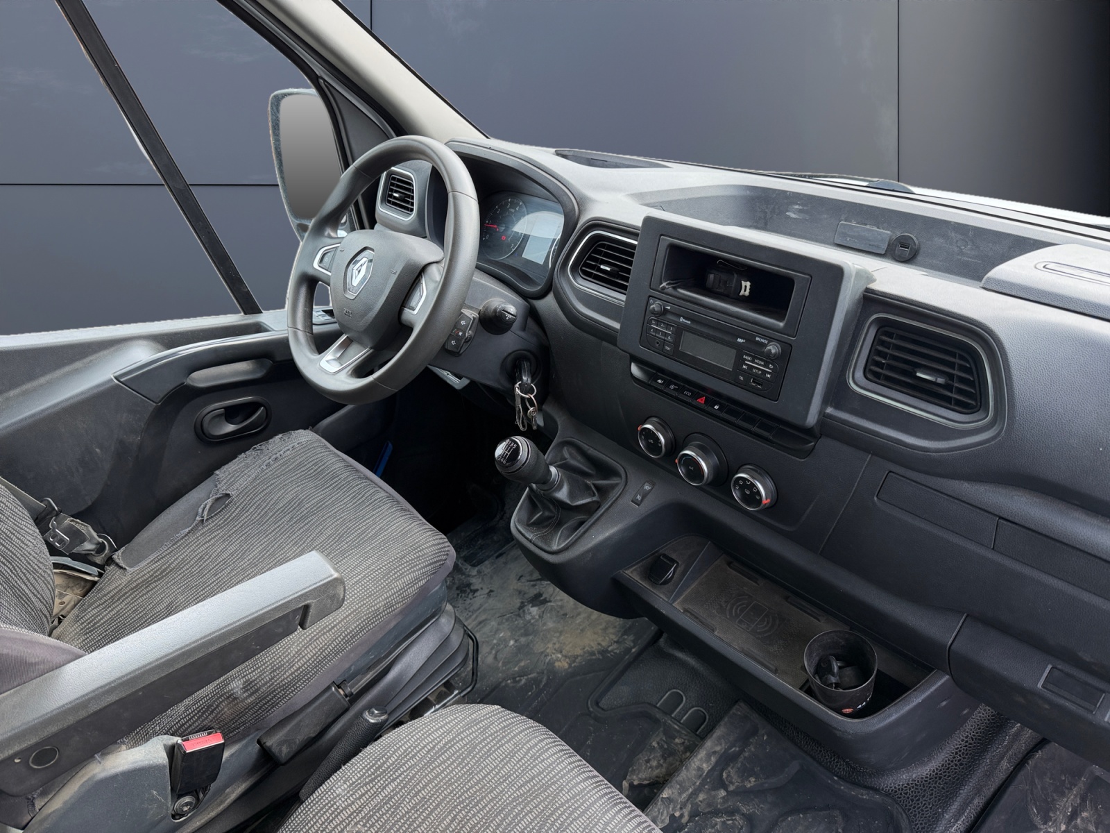 Renault Master Vu 9